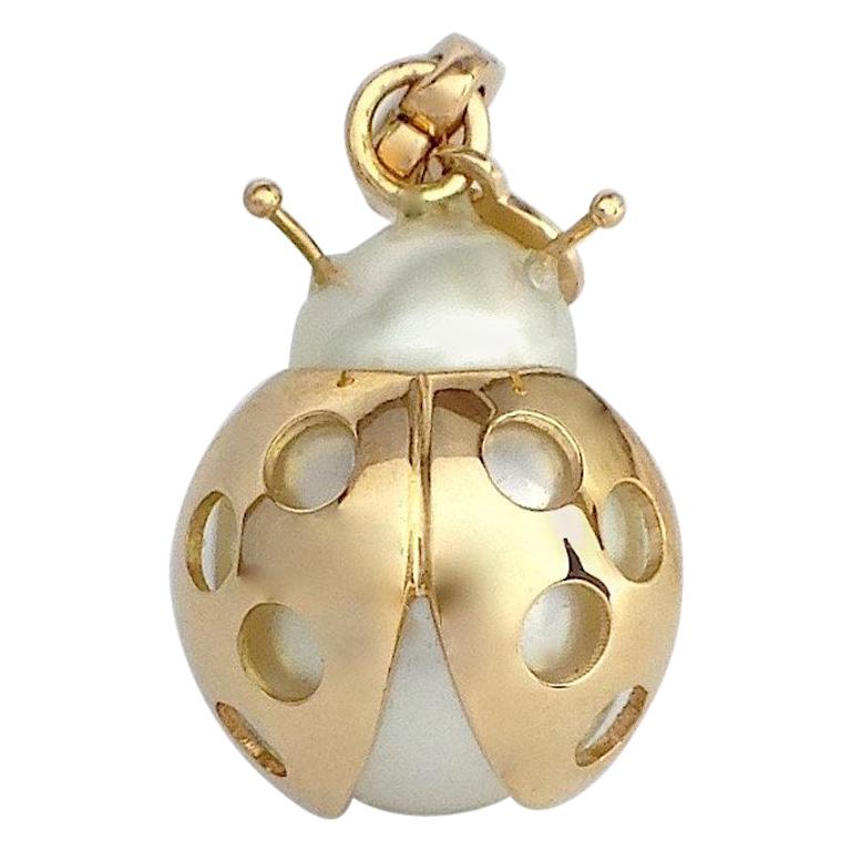 Ladybird/Bug Australian Pearl Red 18 Karat Gold Pendant/Necklace or Charm