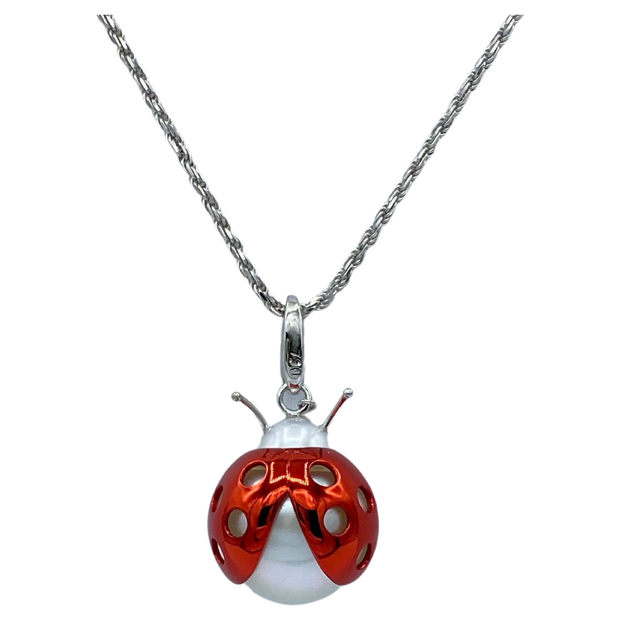 Contemporary Ladybird/Bug Australian Pearl Red White 18 Karat Gold Pendant/Necklace or Charm For Sale