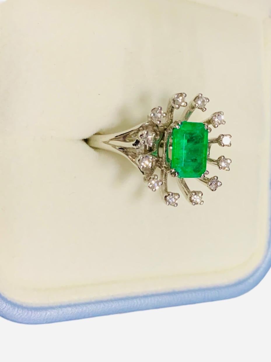 Lady’s 14K White Gold Emerald And Diamonds Ring For Sale 1