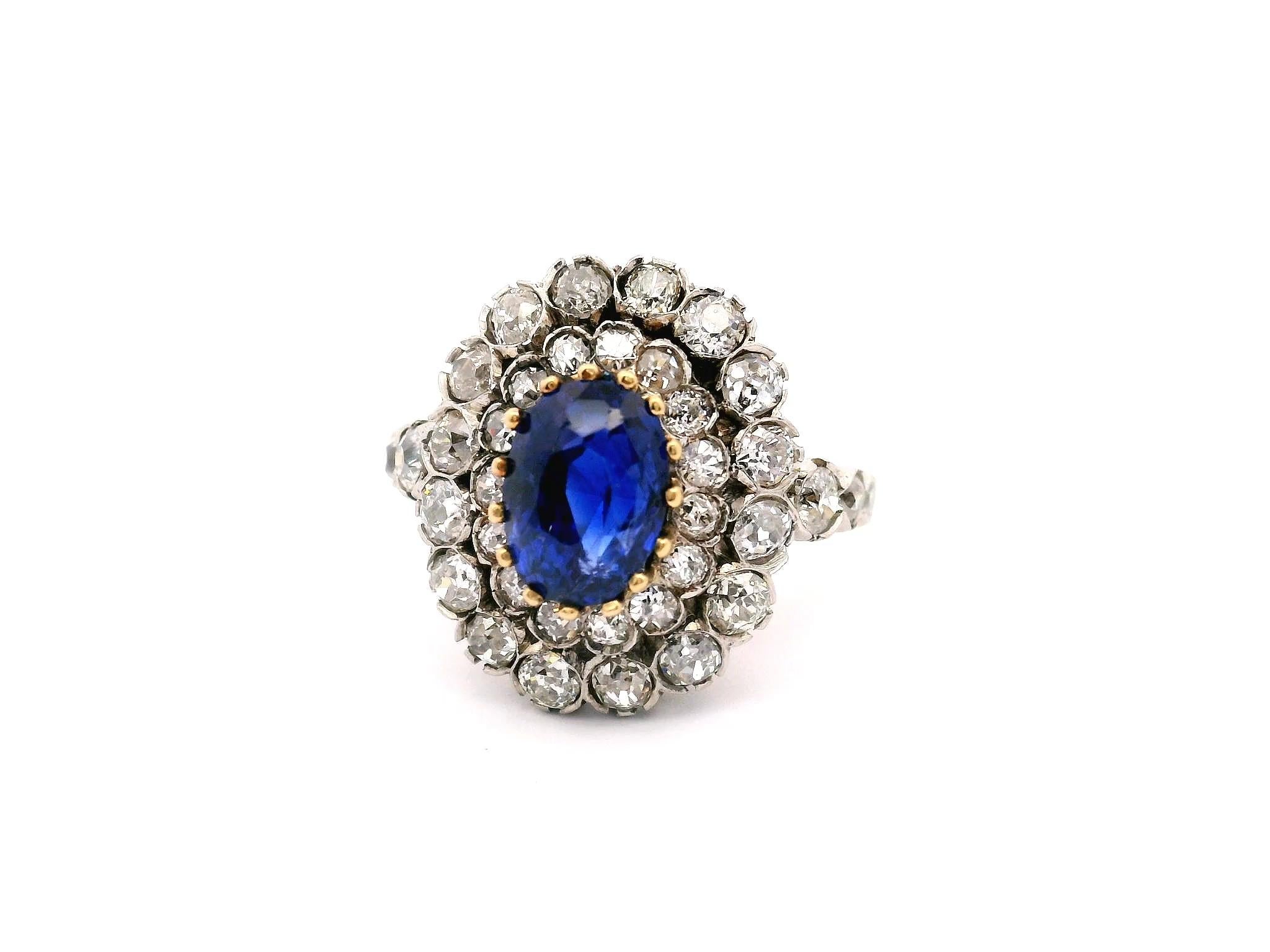 Anillo Antiguo de Zafiro y Diamantes para Dama 4