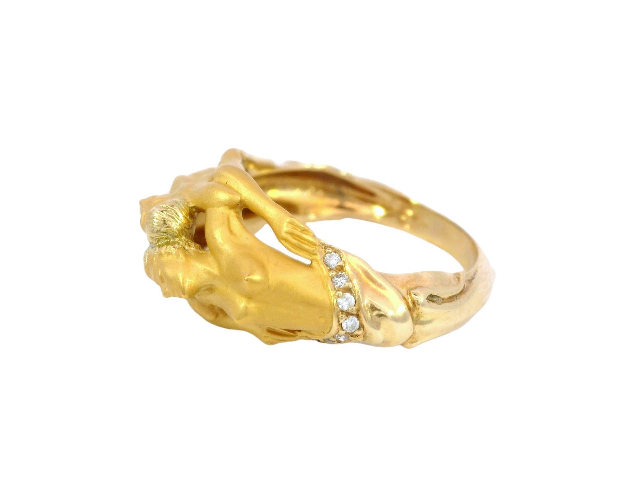 Lady's Carrera y Carrera Eden Ring in 18K Gold with Diamonds

The Carrera y Carrera Eden Ring in 18K Gold with Diamonds is a masterpiece of craftsmanship, symbolic of both artistry and elegance. Made in Spain by the renowned jewelry house Carrera y
