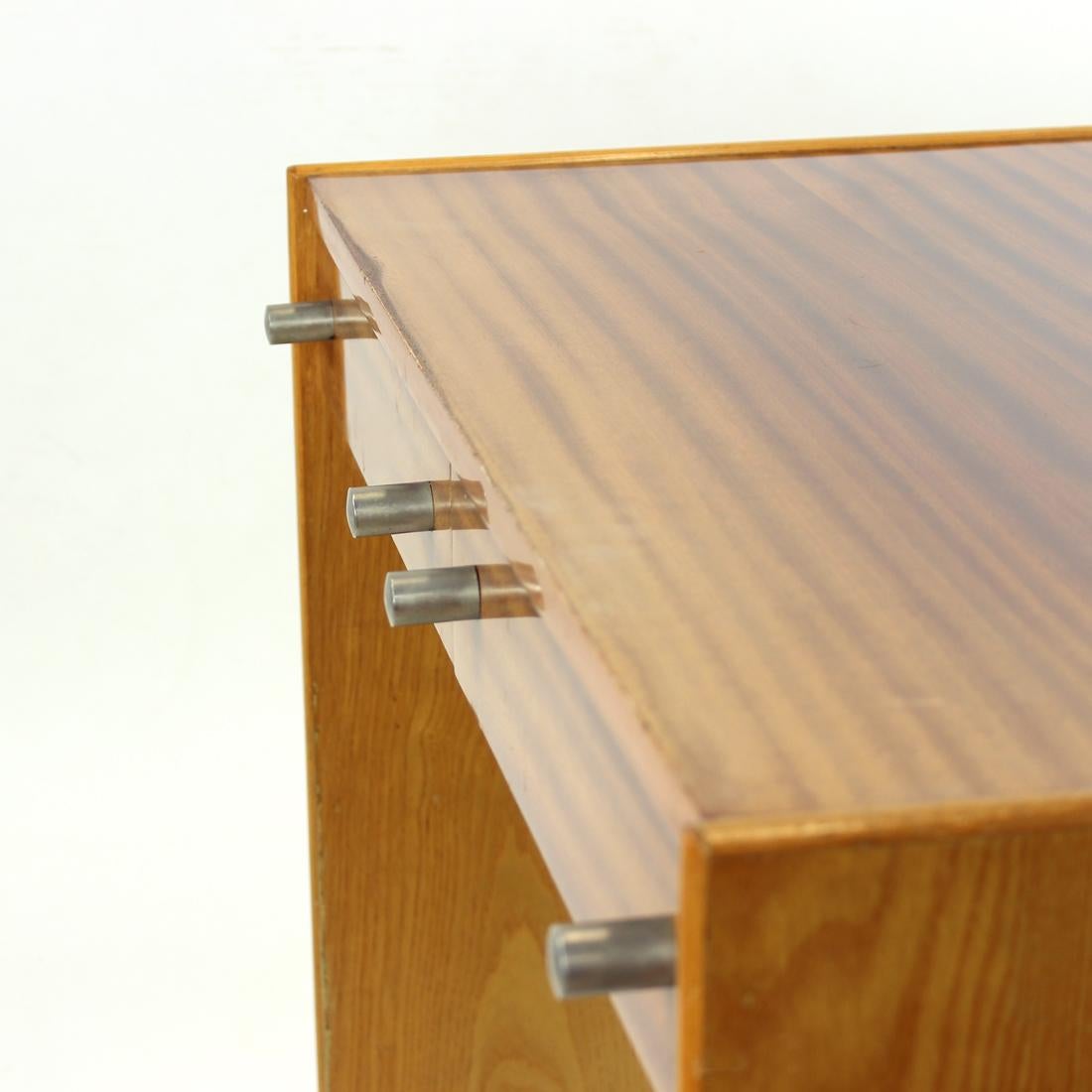 Lady’s Desk or Vanity in Mahogany, Czechoslovakia, 1970s In Good Condition For Sale In Zohor, SK