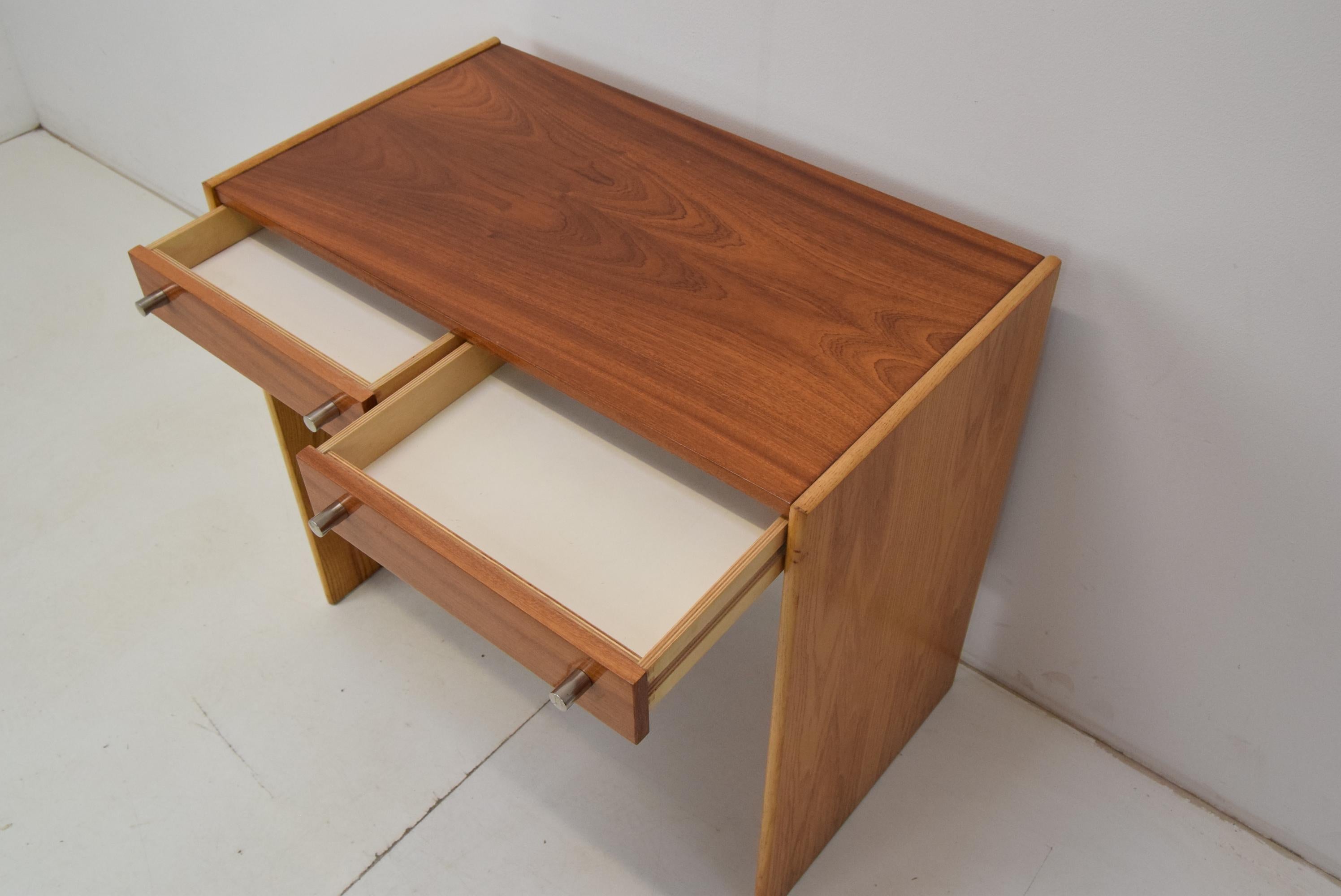 Lady's Desk or Vanity or Side Table in Mahogany / Up Zavody, 1970s For Sale 4