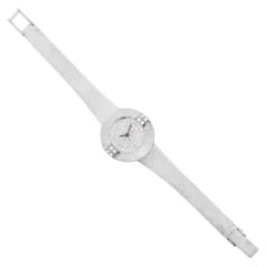 Lady’s Diamond & 18K White Gold Pavé-Dial Bracelet Watch — 26 mm, Manual Wind