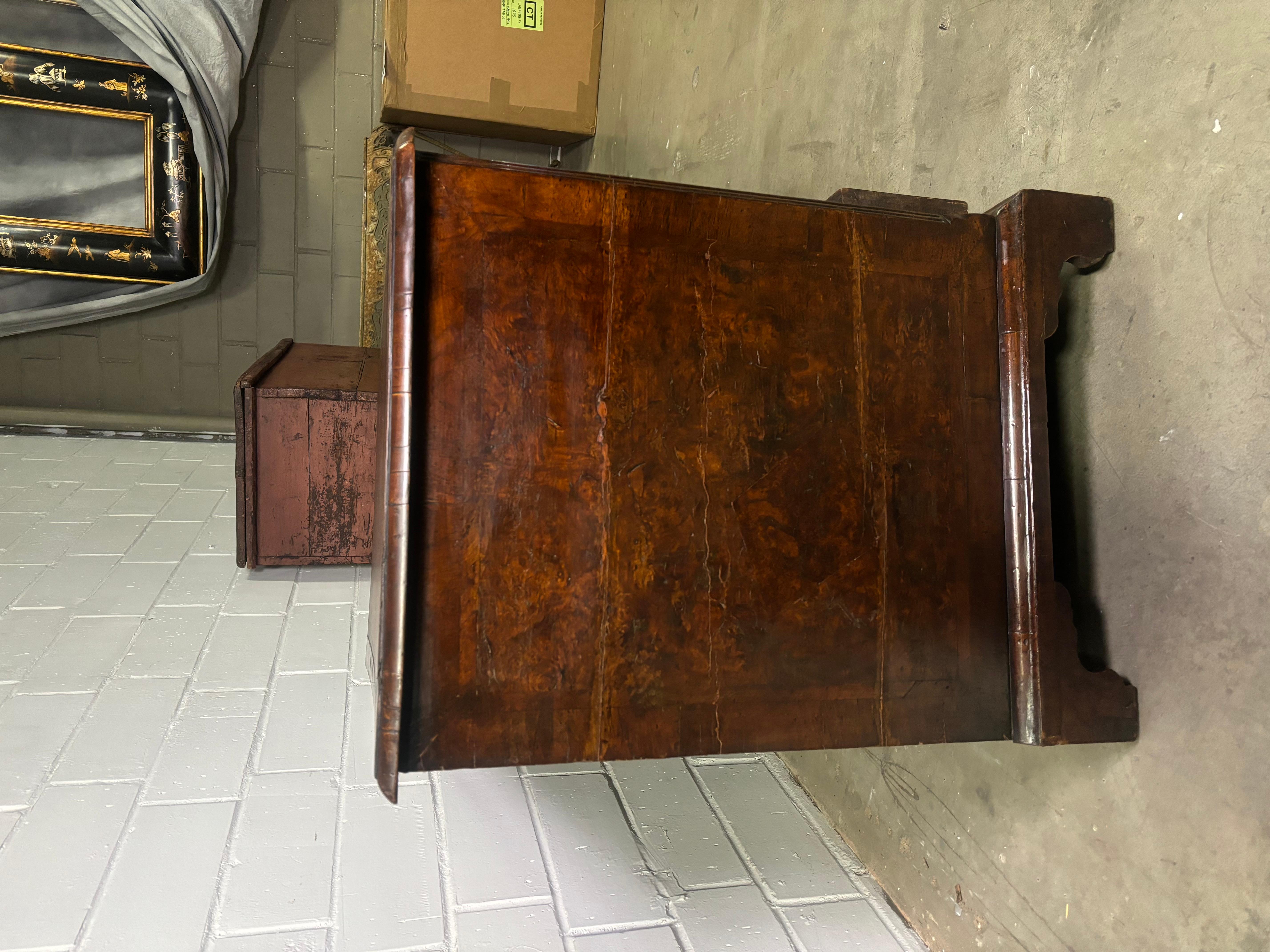 Inglese Tavolino da toilette da donna Scrivania a ginocchio in vendita