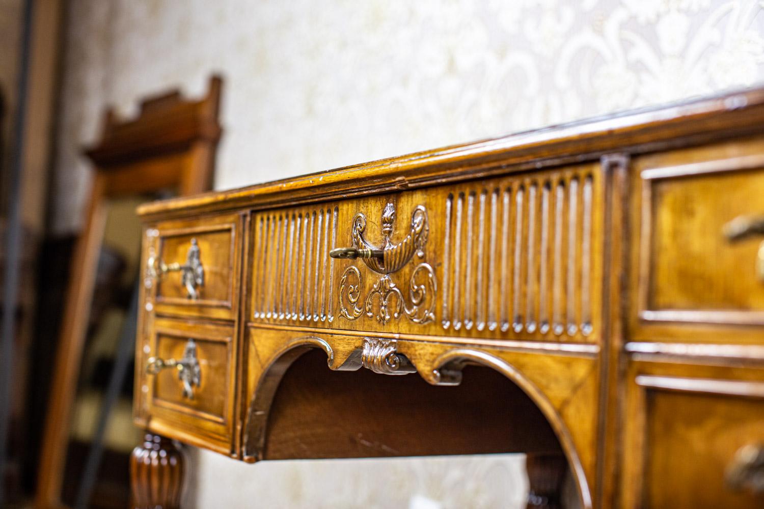 Lady's Mahogany Desk from the Late 19th Century in Brass Details 6