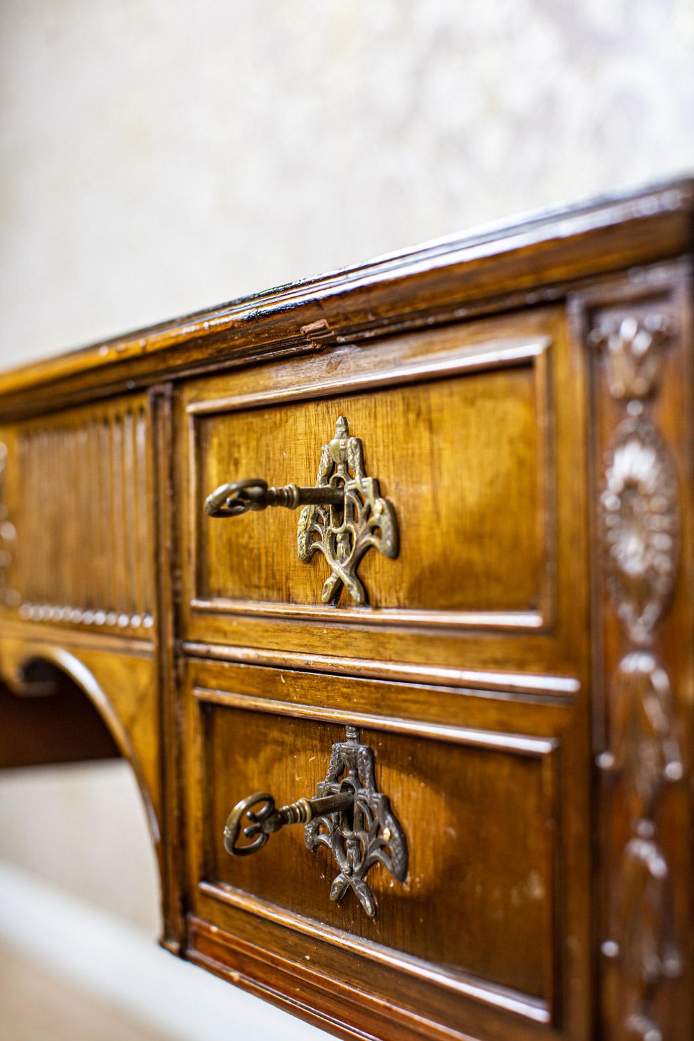 Lady's Mahogany Desk from the Late 19th Century in Brass Details 7