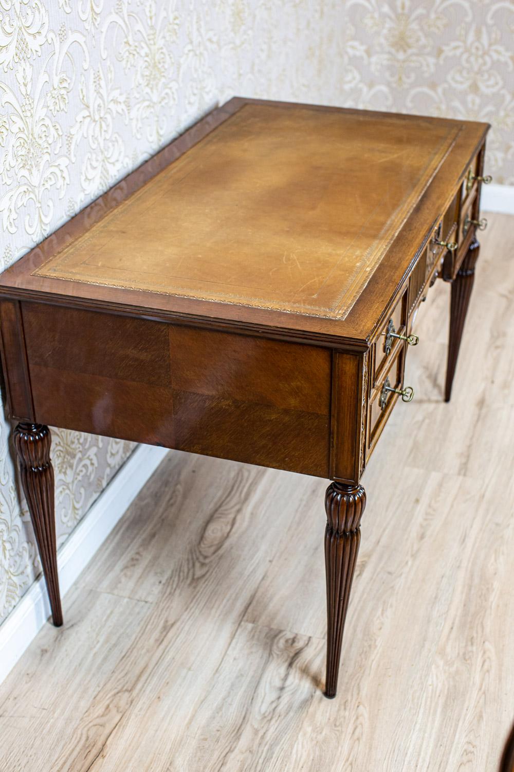 Lady's Mahogany Desk from the Late 19th Century in Brass Details 8