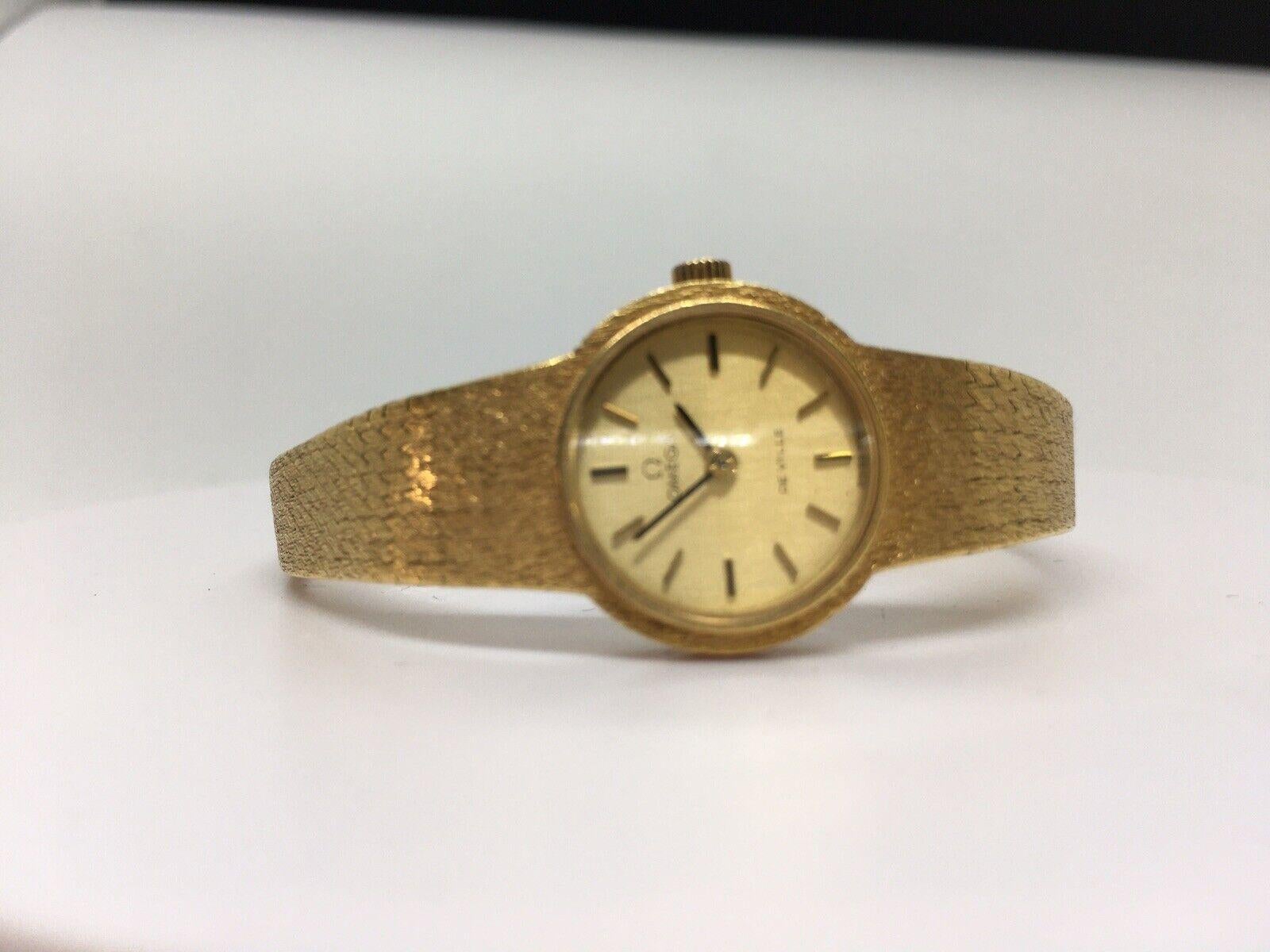 Modernist Lady's Omega Deville 18K Yellow Solid Gold Mechanical Watch