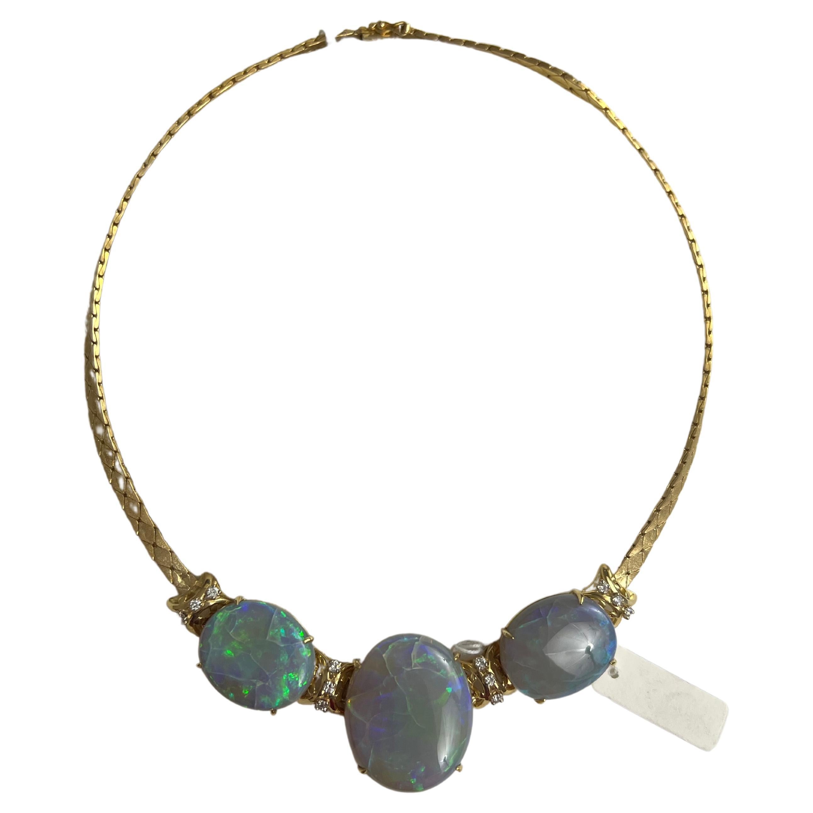 Lady's Opal and Diamonds Necklace in 14k Yellow Gold