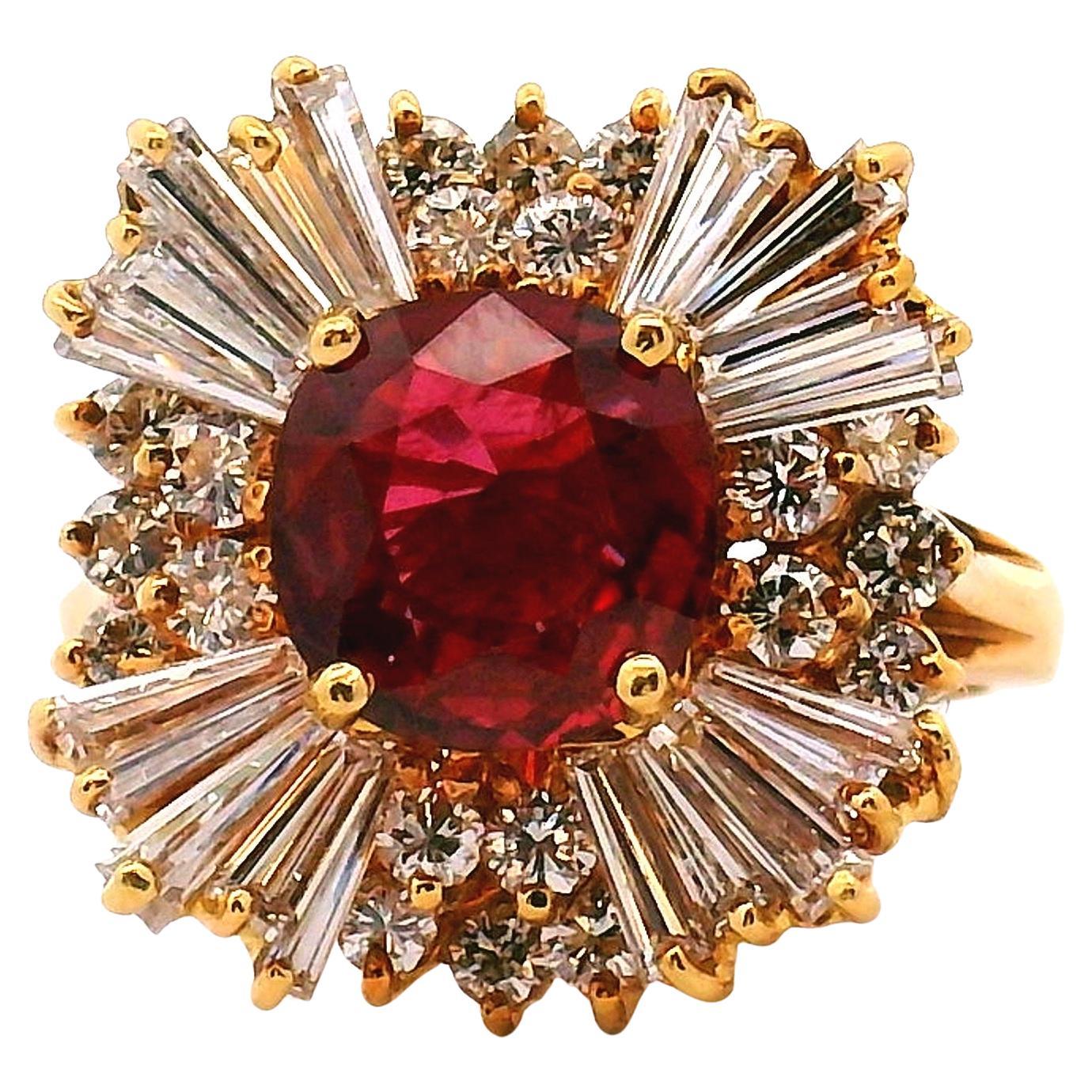 Lady
s Ruby 
Diamond Cocktail Ring For Sale