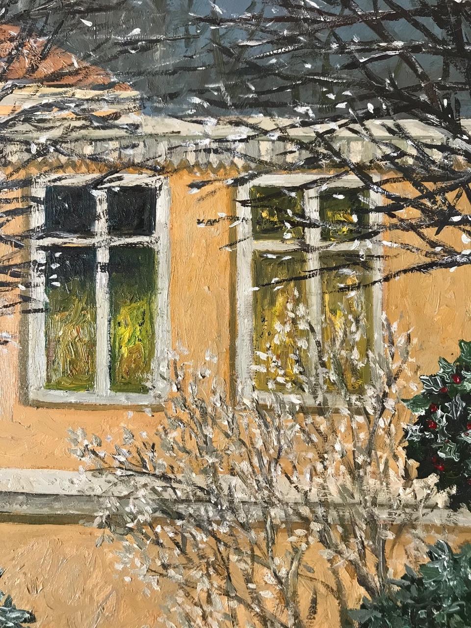 ''House in the Winter'' Cosy Dutch Painting of a Yellow House in the Snow - Gray Figurative Painting by Laetitia de Haas