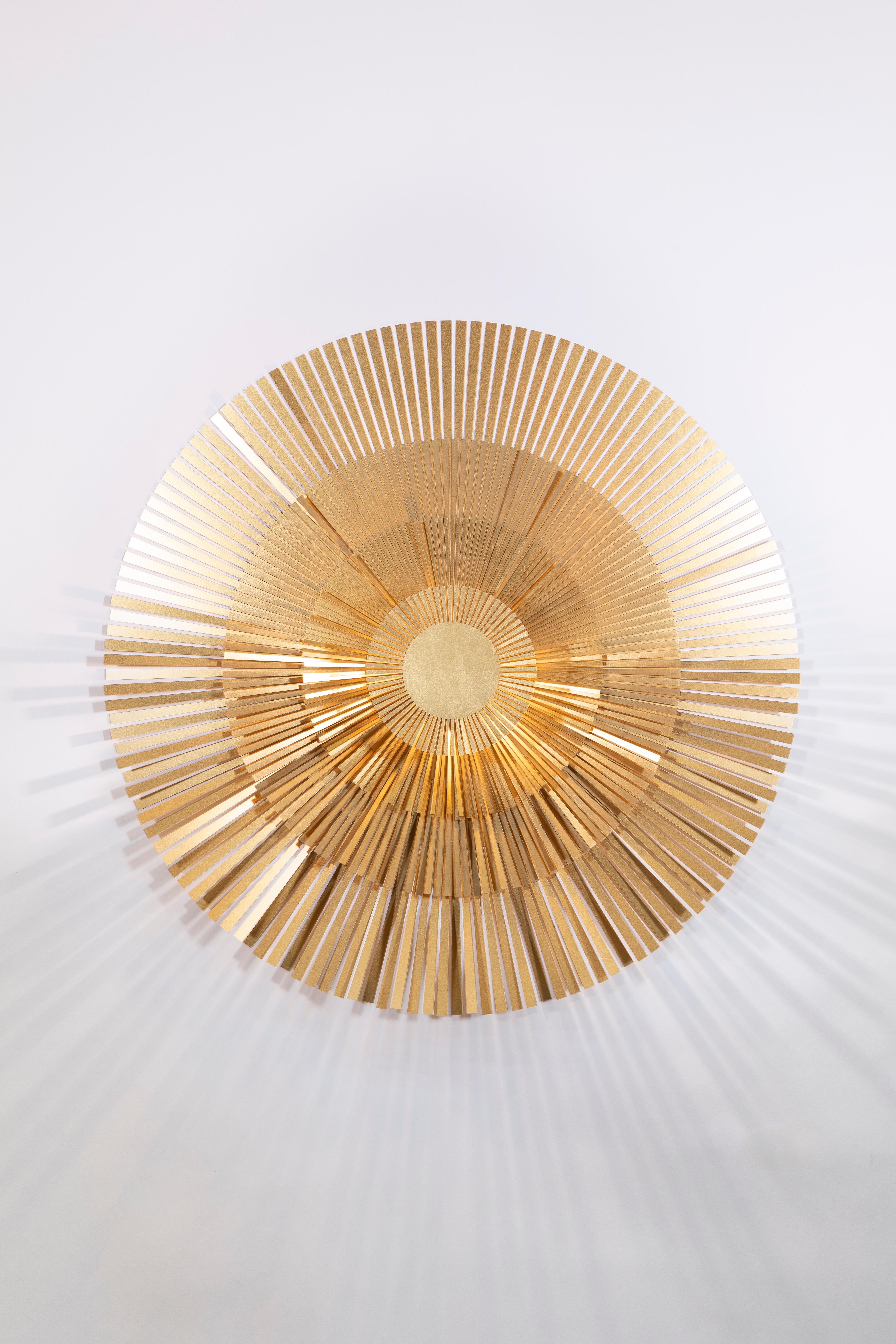 Contemporary Lafaiette S Wall Light Sconce Lamp Abstract Sculptures Brass Radar (Moderne) im Angebot