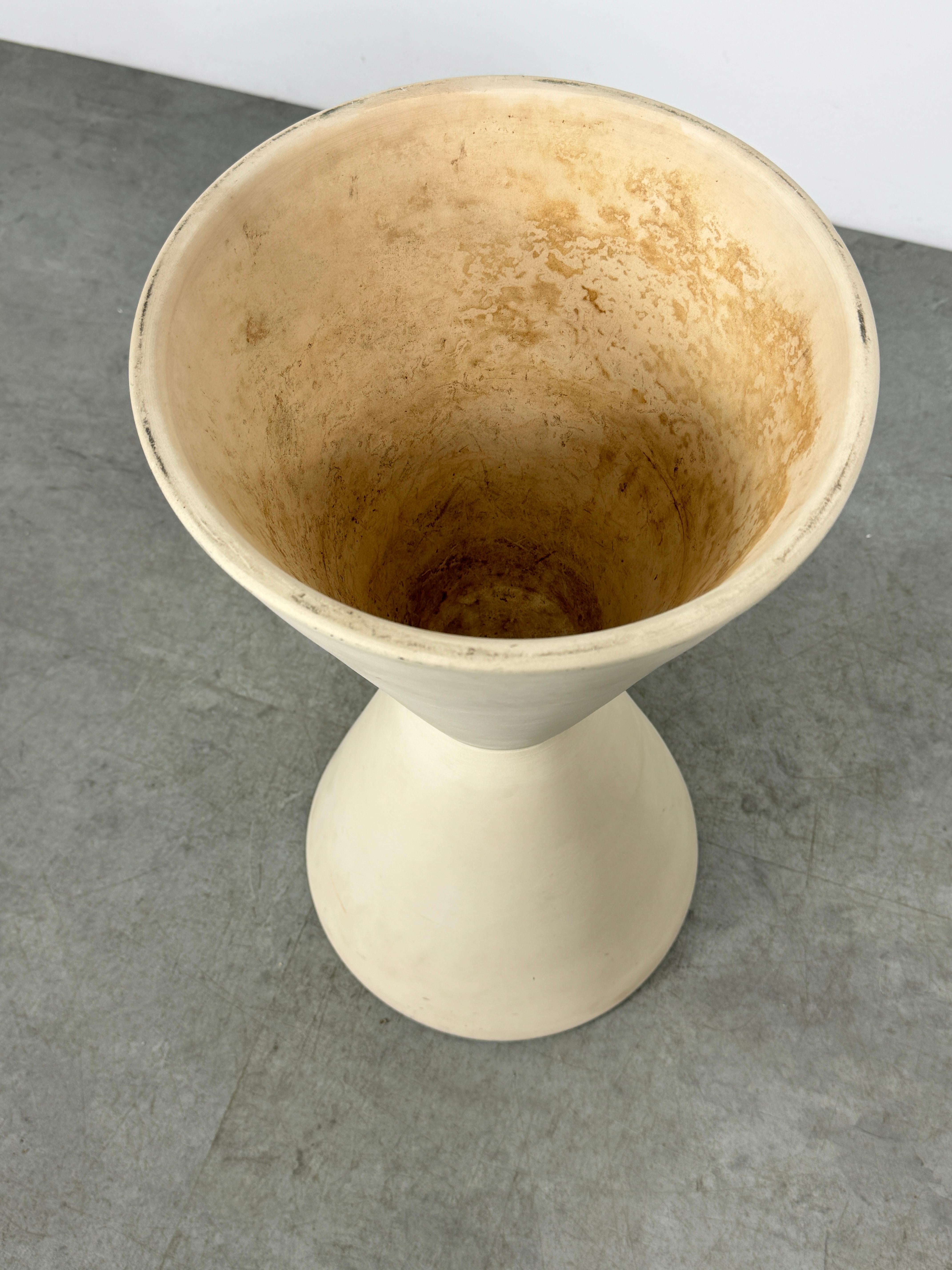 Lagardo Tackett Double Cone Architectural Pottery Planter Bisque Ceramic 1950s For Sale 4