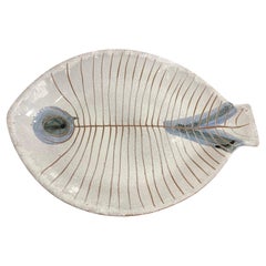 LaGardo Tackett & Kenji Fujita California Mid-Century Modern Ceramic Fish Plate