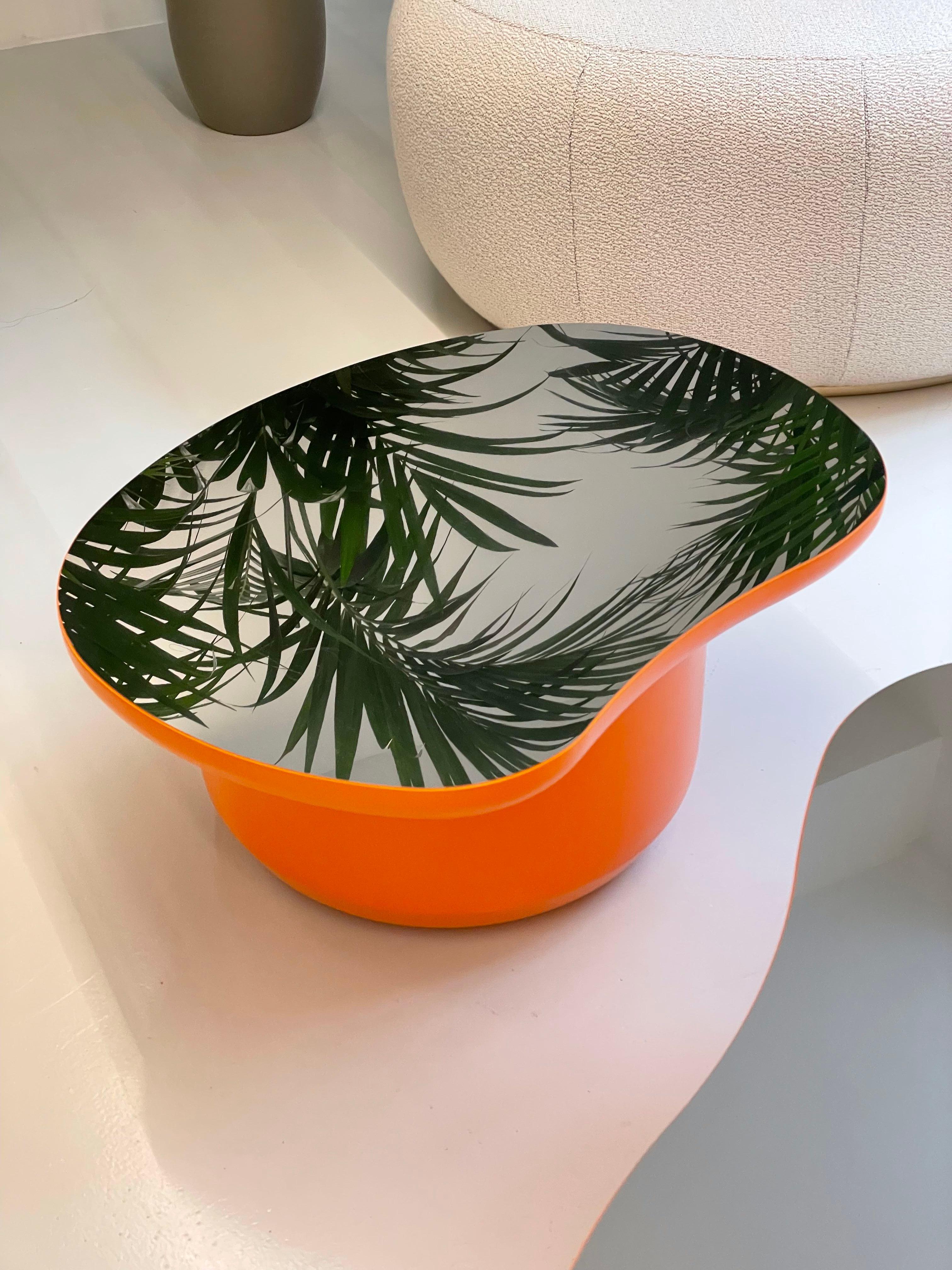 Modern Set of 3 Laghi Contemporary Coffee Tables in Lacquered wood and Mirror For Sale