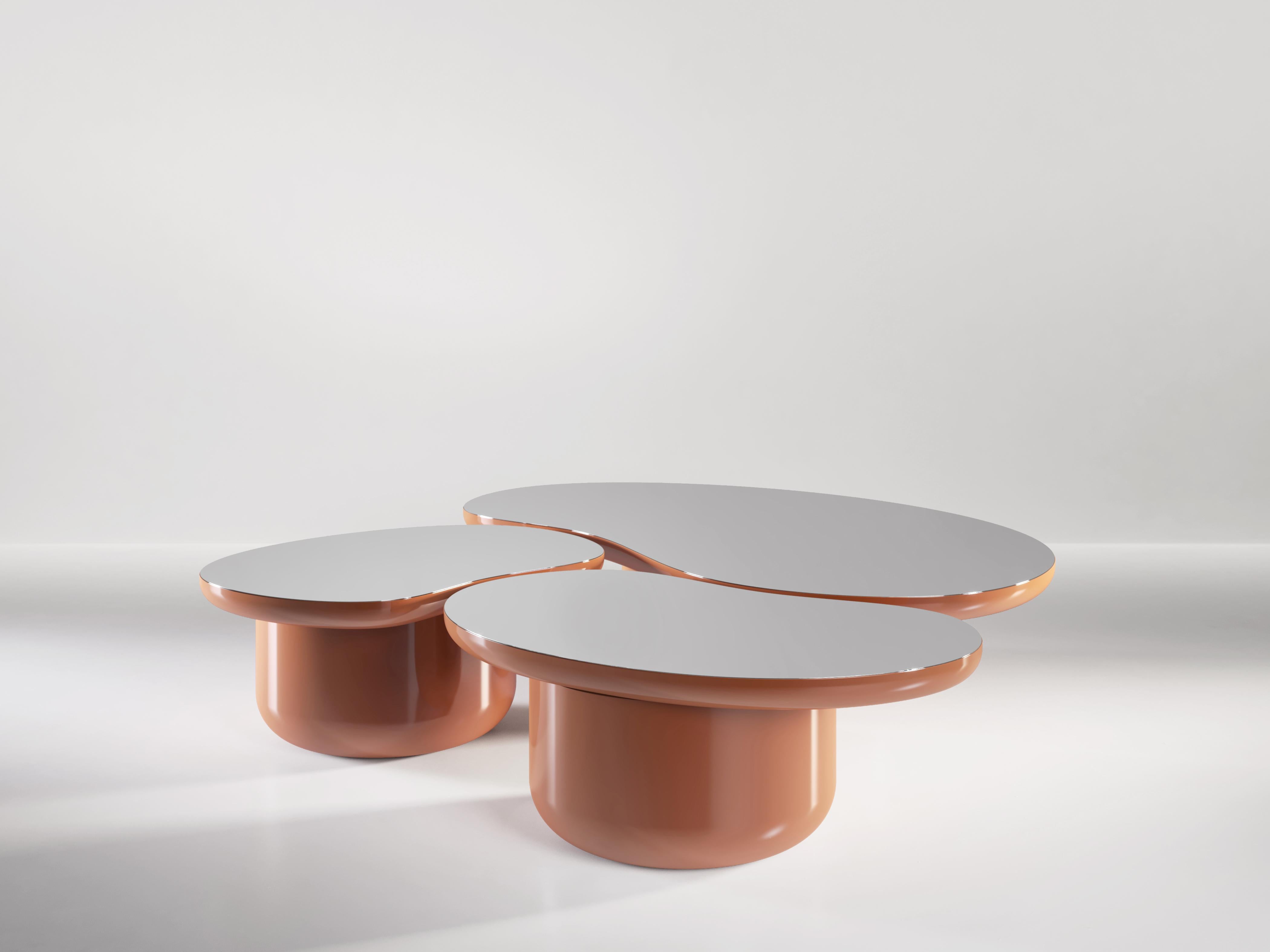 Ensemble de tables basses Laghi en bois et plateau en métal par Secolo Neuf - En vente à London, GB
