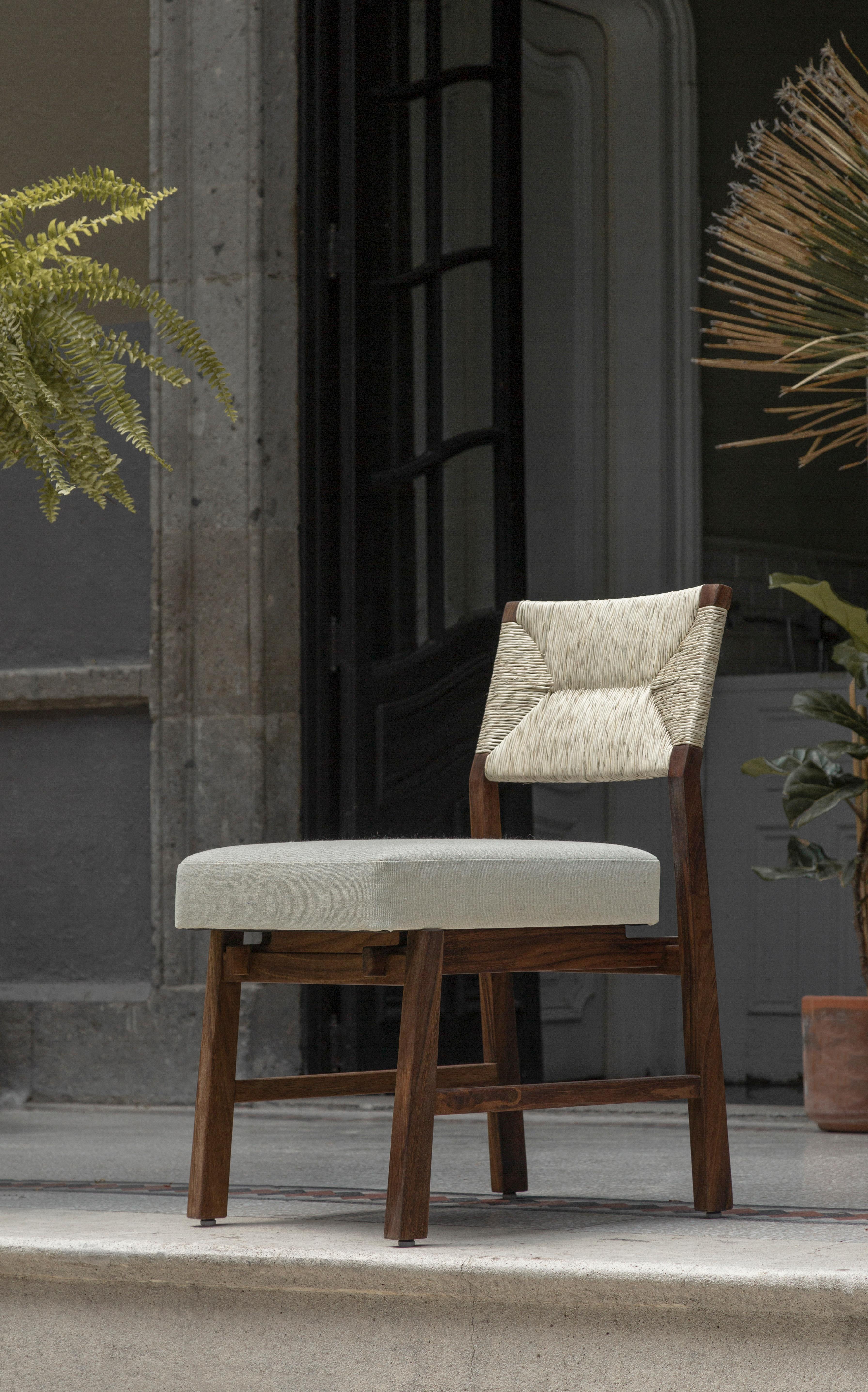 Natural Fiber Lago Dining Chair COM with Natural Palm Fiber Back, Contemporary Mexican Design