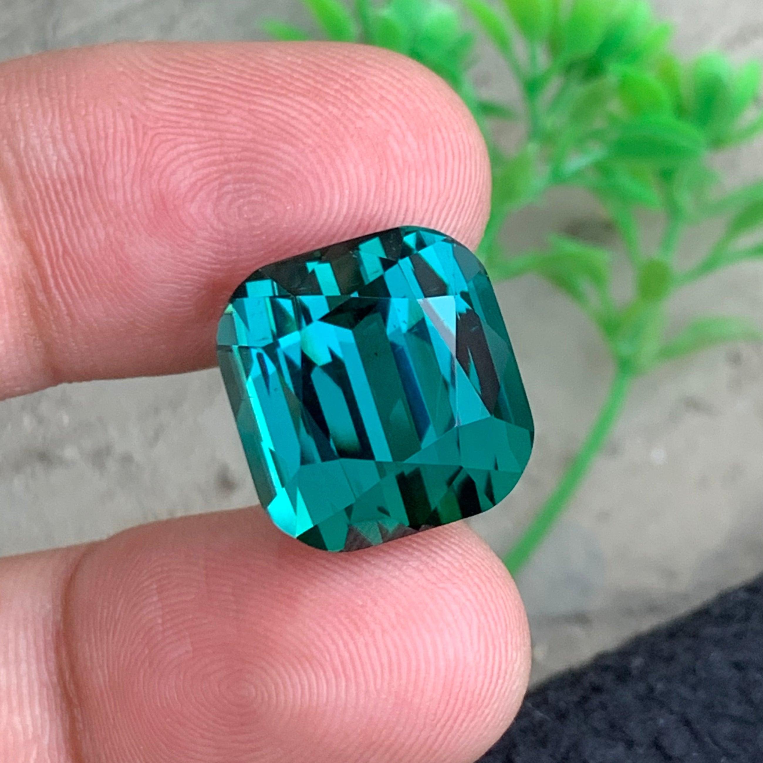 Blue Green Lagoon Natural Tourmaline Loose Gemstone for Ring, Necklace Pendant, Bracelet or any other Jewelry Setting-Cushion Cut!!

💎 GEMSTONE TYPE: Tourmaline
⚖️ WEIGHT: 25.00 Carats
🪚 SHAPE & CUT: Cushion Cut
📏 SIZE (MM): 15.71 x 14.95 x