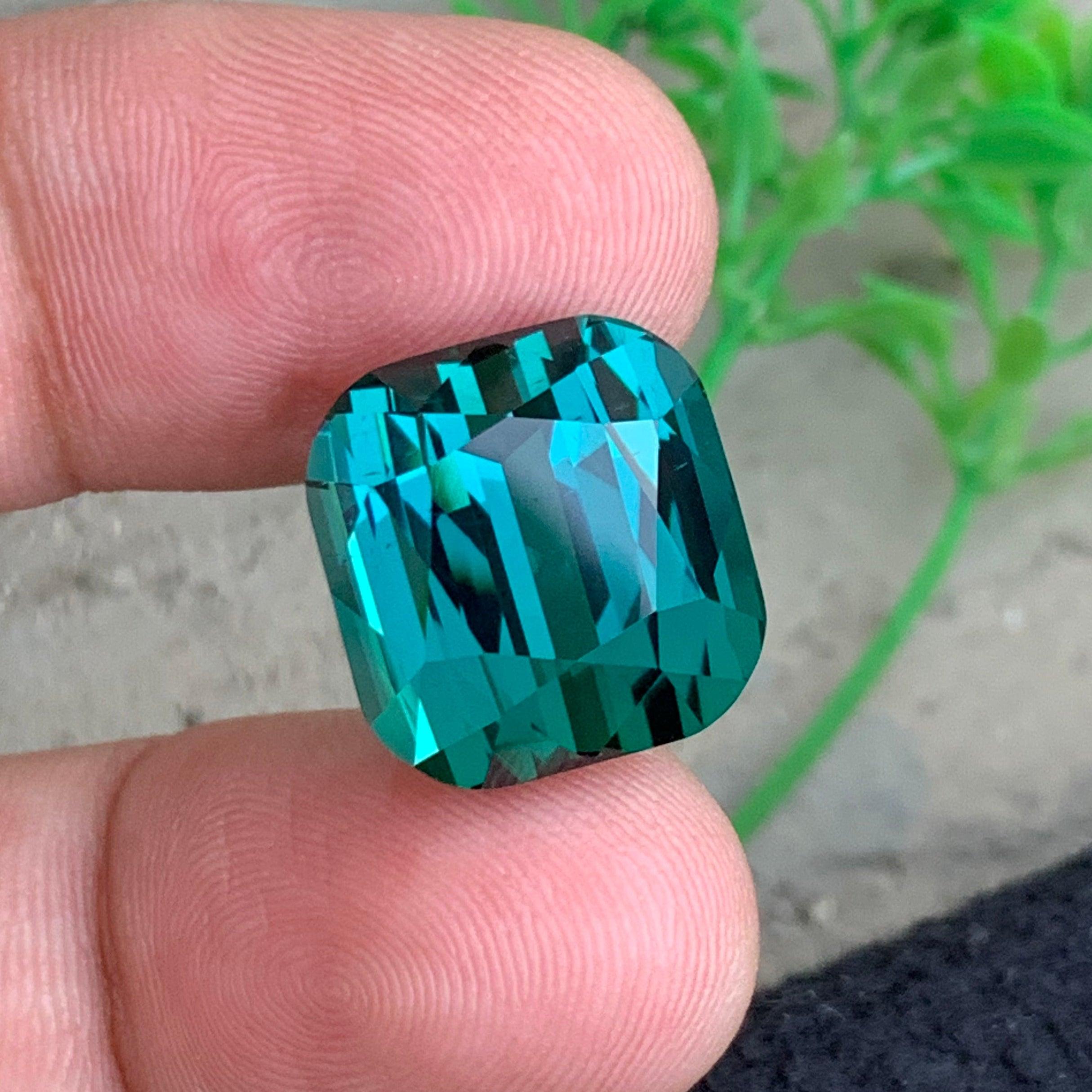 Lagoon Blue Green Natural Tourmaline Ring, Pendant Loose Gemstone 25 Ct Jewelry For Sale 1