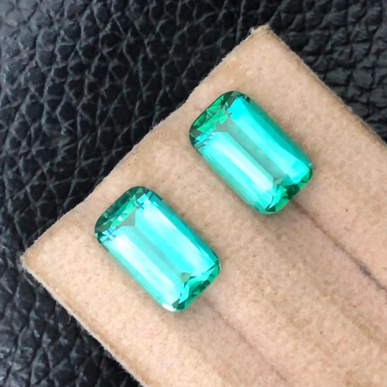 Pendientes de turmalina natural verde azulado Laguna Pareja de piedras sueltas Juego de 8 quilates en venta 3