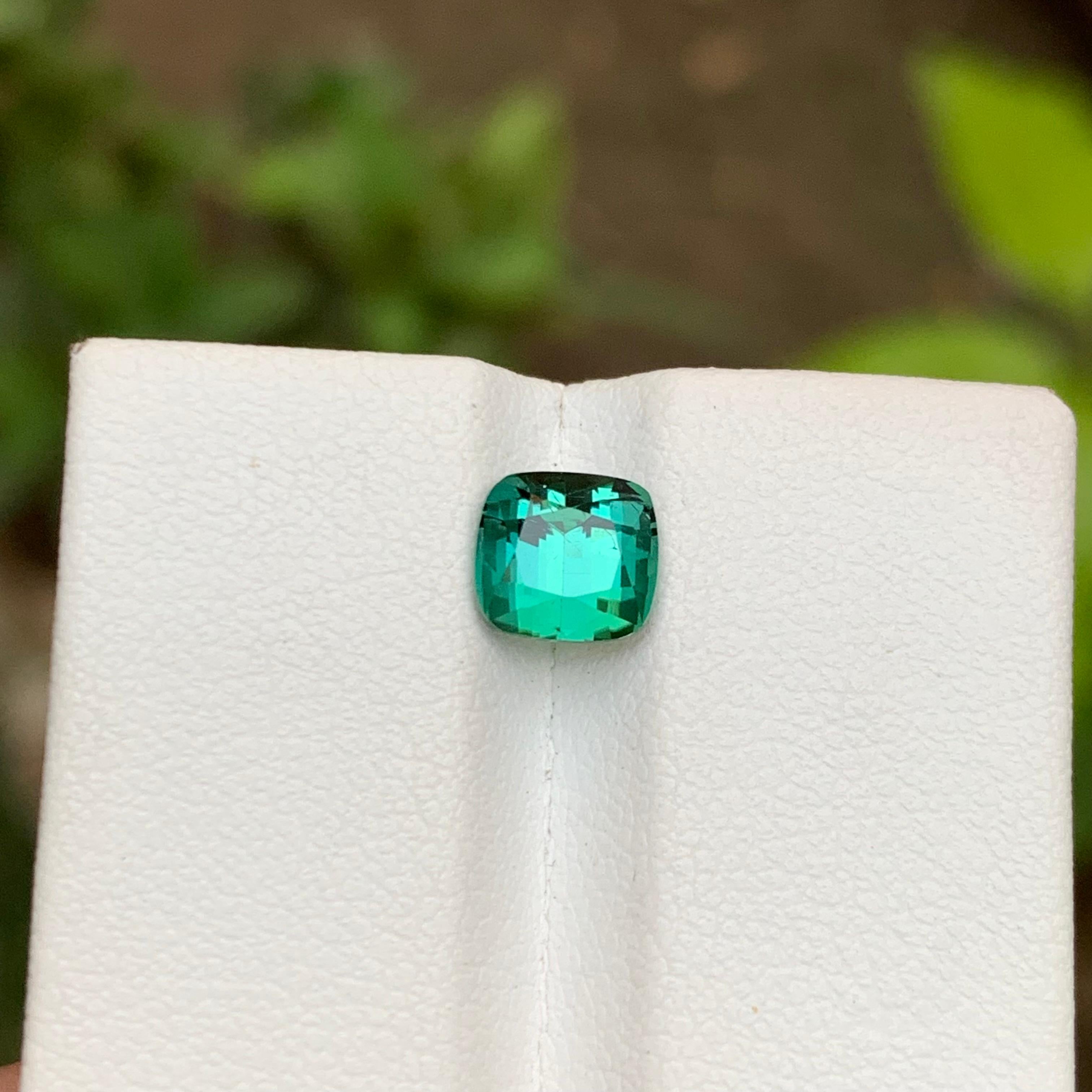 Gema Turmalina Natural Verde Azulado Laguna Cojín Cuadrado de 1,65 qt para Anillo en venta 4