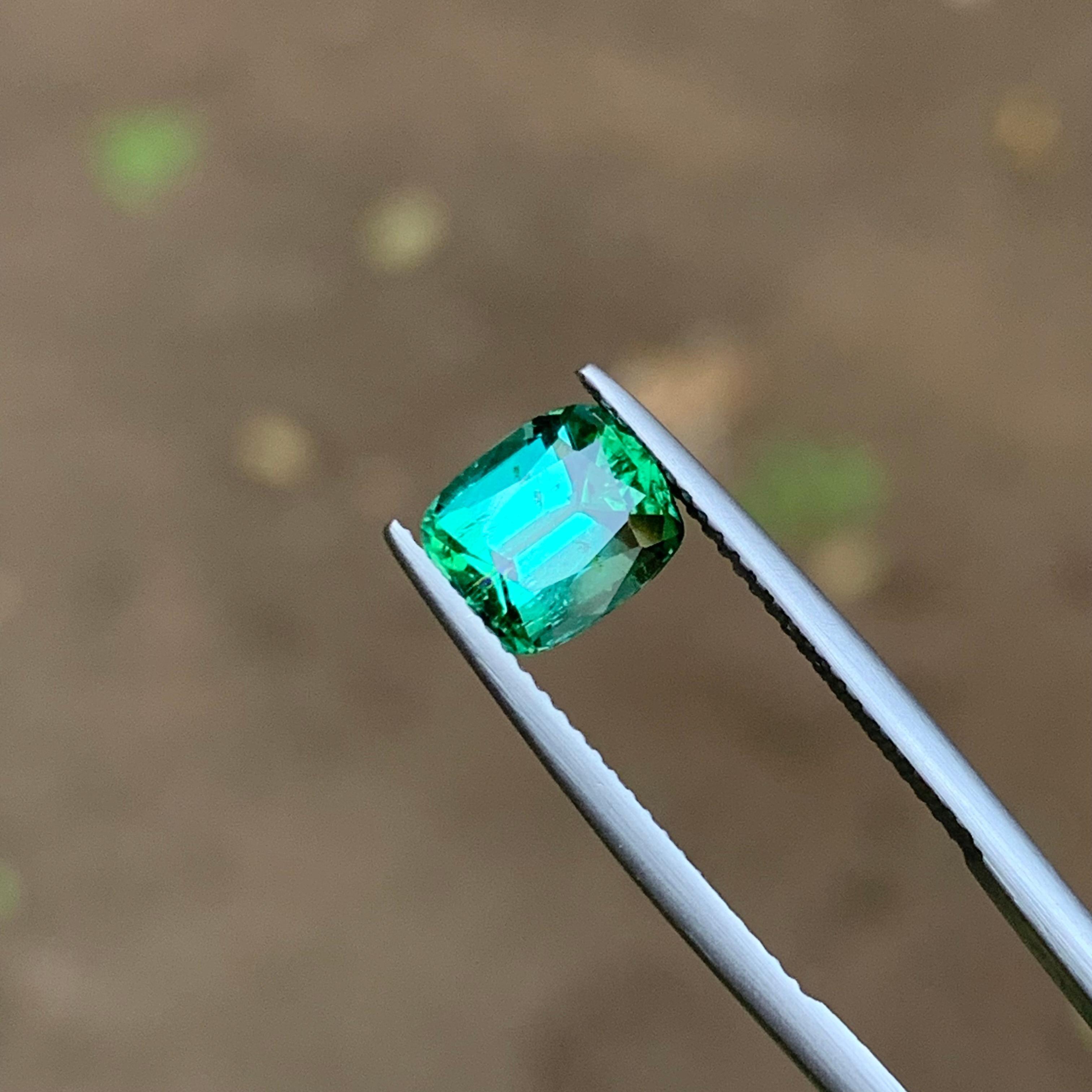 Lagoon Bluish Green Natural Tourmaline Gemstone 2.20 Ct Cushion Cut-Ring Jewelry For Sale 3