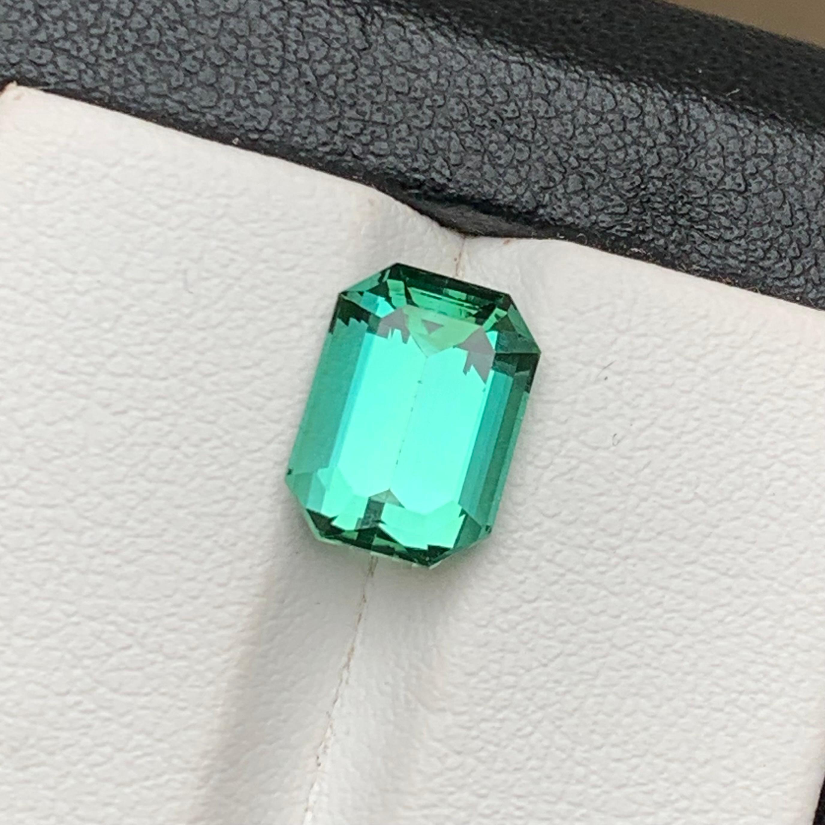 Bague Lagoon, tourmaline naturelle vert bleuté, pierre précieuse non sertie, taille émeraude 4,05 carats 4