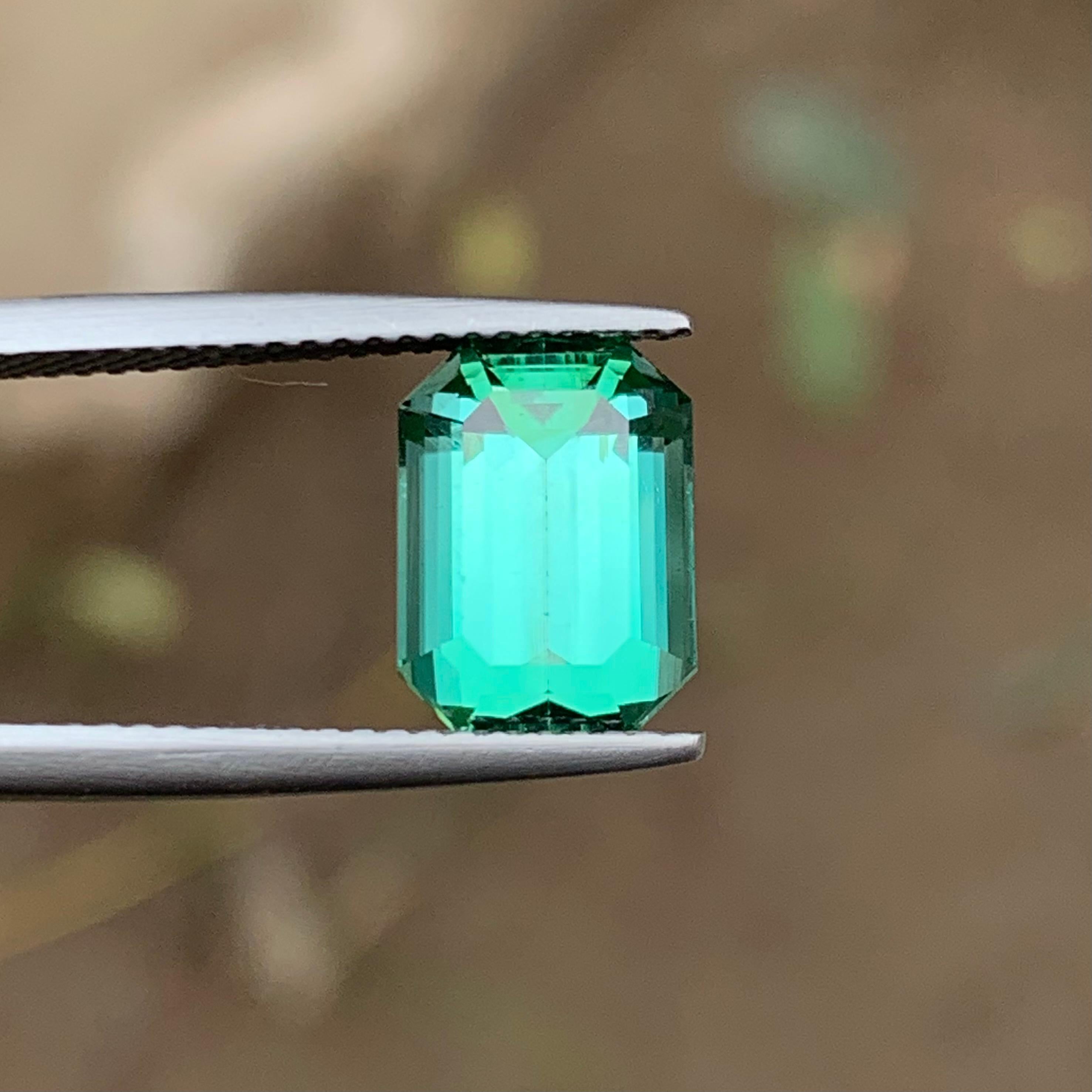 Taille émeraude Bague Lagoon, tourmaline naturelle vert bleuté, pierre précieuse non sertie, taille émeraude 4,05 carats