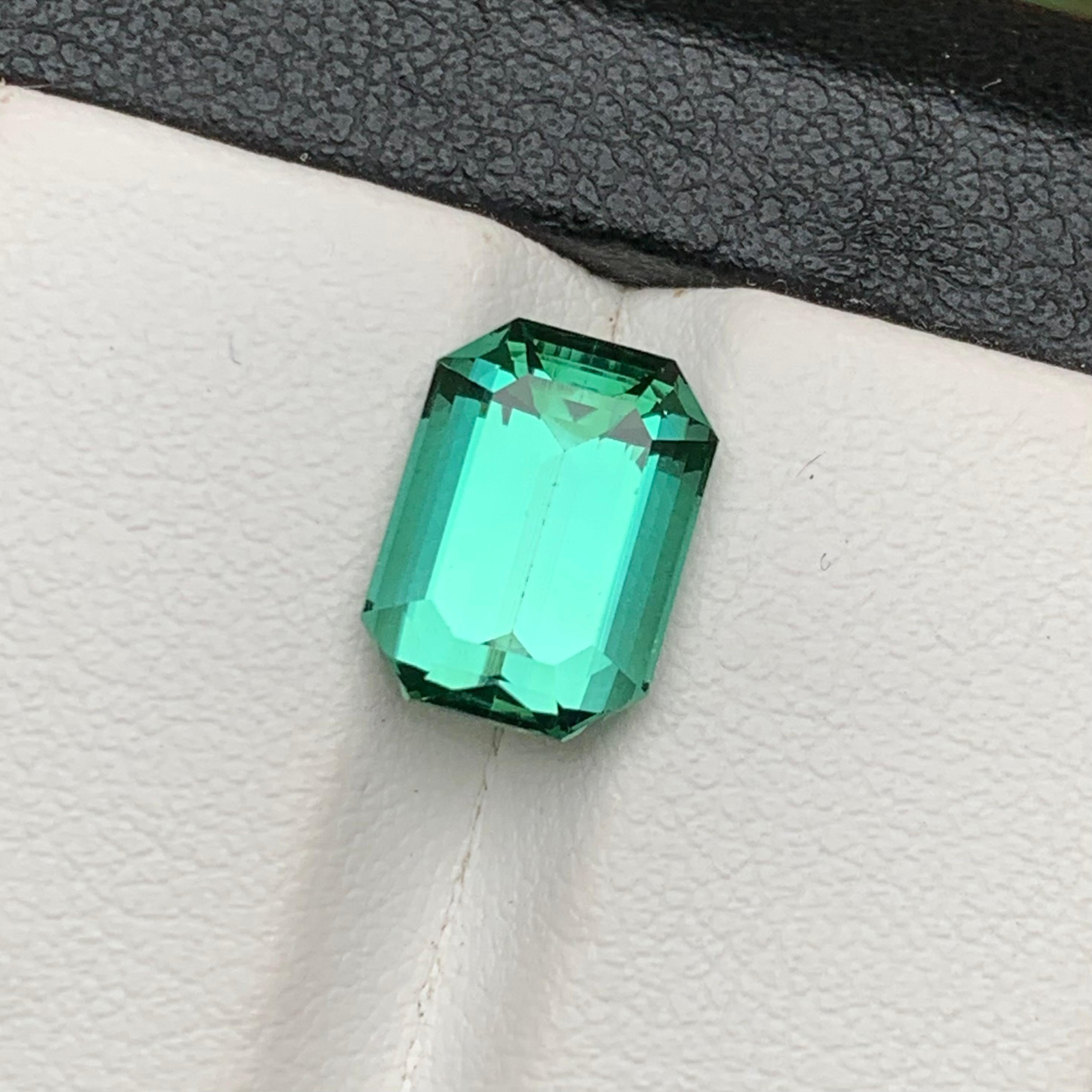  Bague Lagoon, tourmaline naturelle vert bleuté, pierre précieuse non sertie, taille émeraude 4,05 carats Unisexe 
