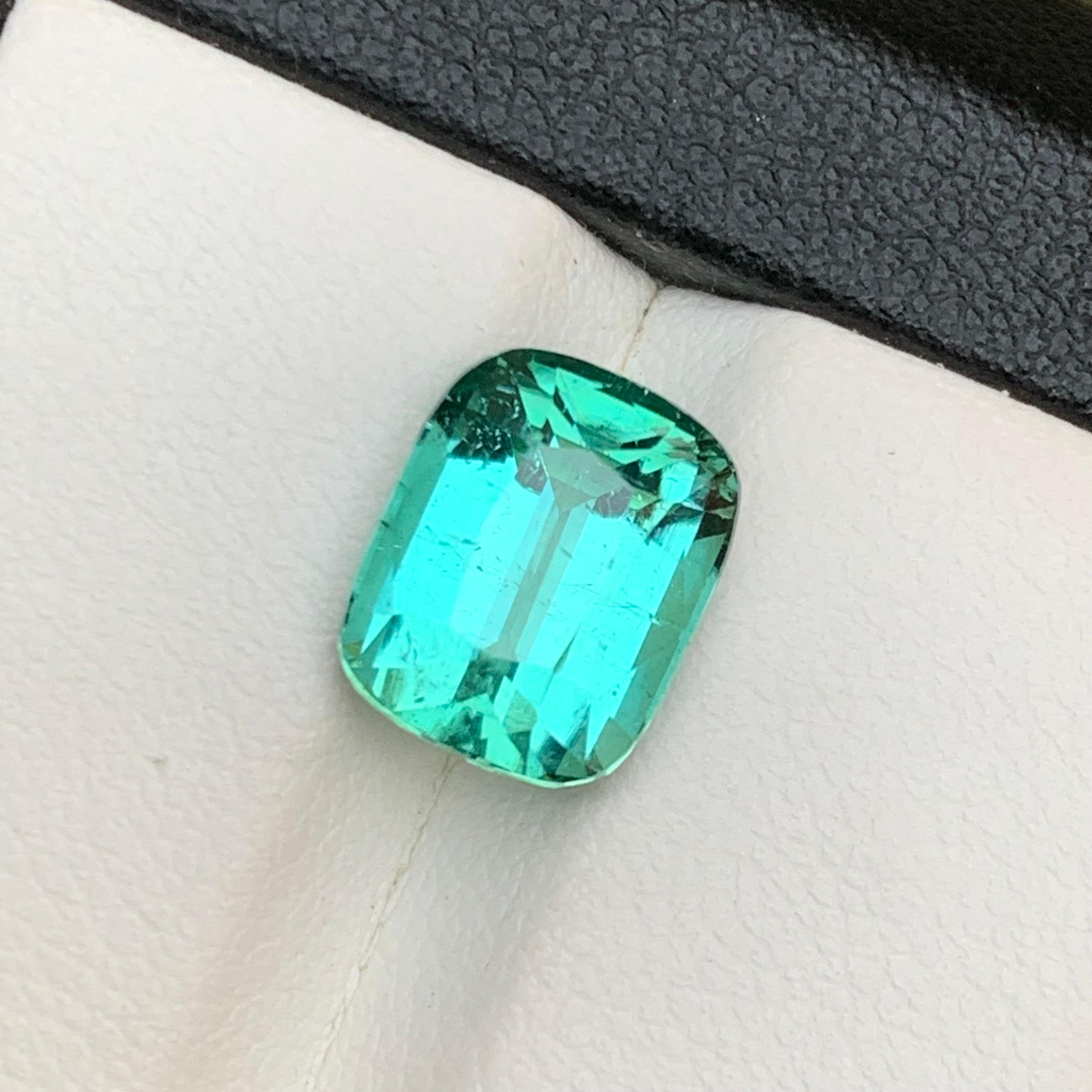 Anello di tormalina naturale Lagoon Bluish Green Gemma sciolta 4,75 Ct Cuscino-Gioiello in vendita 1