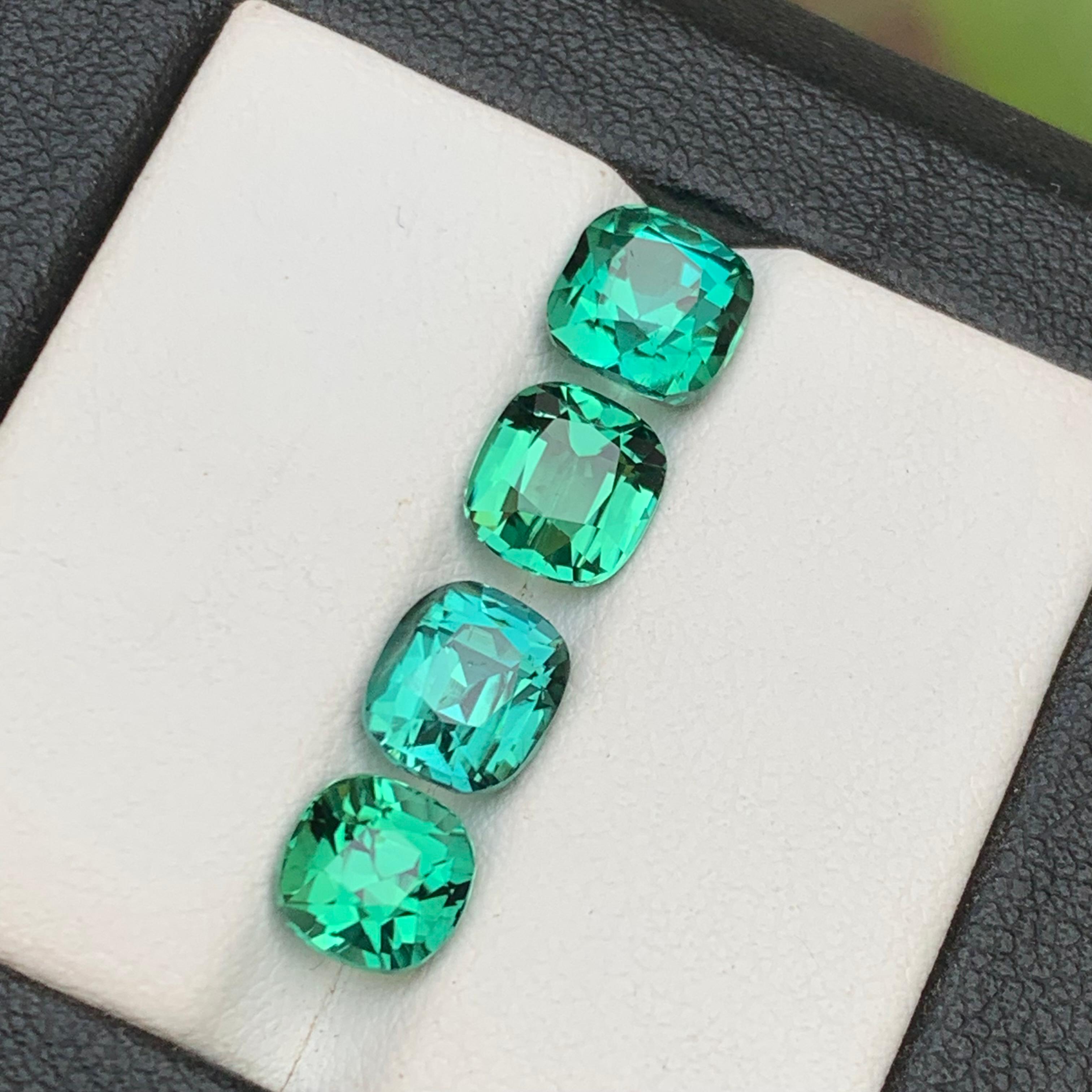 Contemporary Lagoon Green & Blue Natural Tourmaline Loose Gemstones Lot 6.60 Ct Cushion Cut For Sale