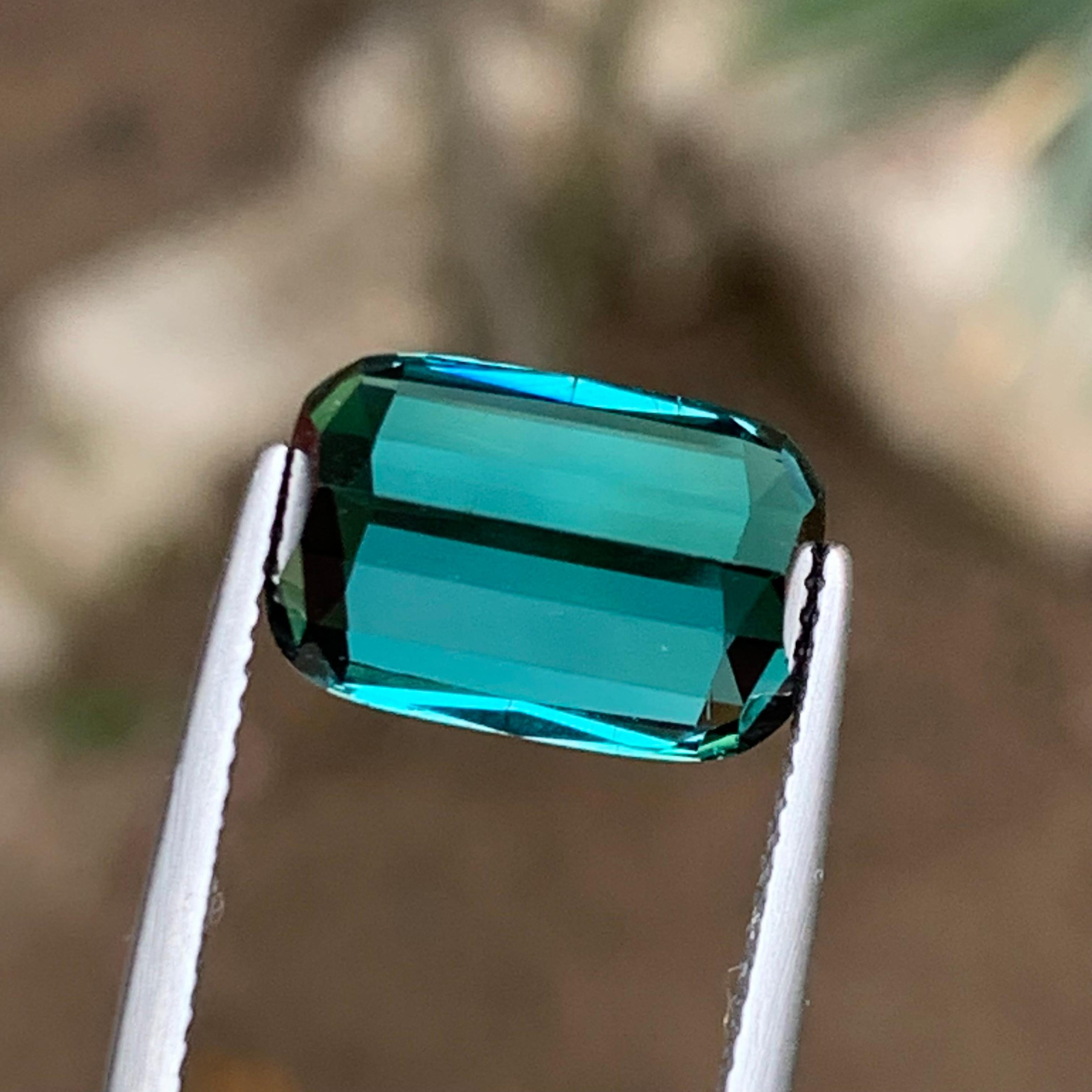 Taglio cuscino Anello con tormalina naturale blu indaco Lagoon Gemma sfusa da 6,70 carati taglio cuscino in vendita