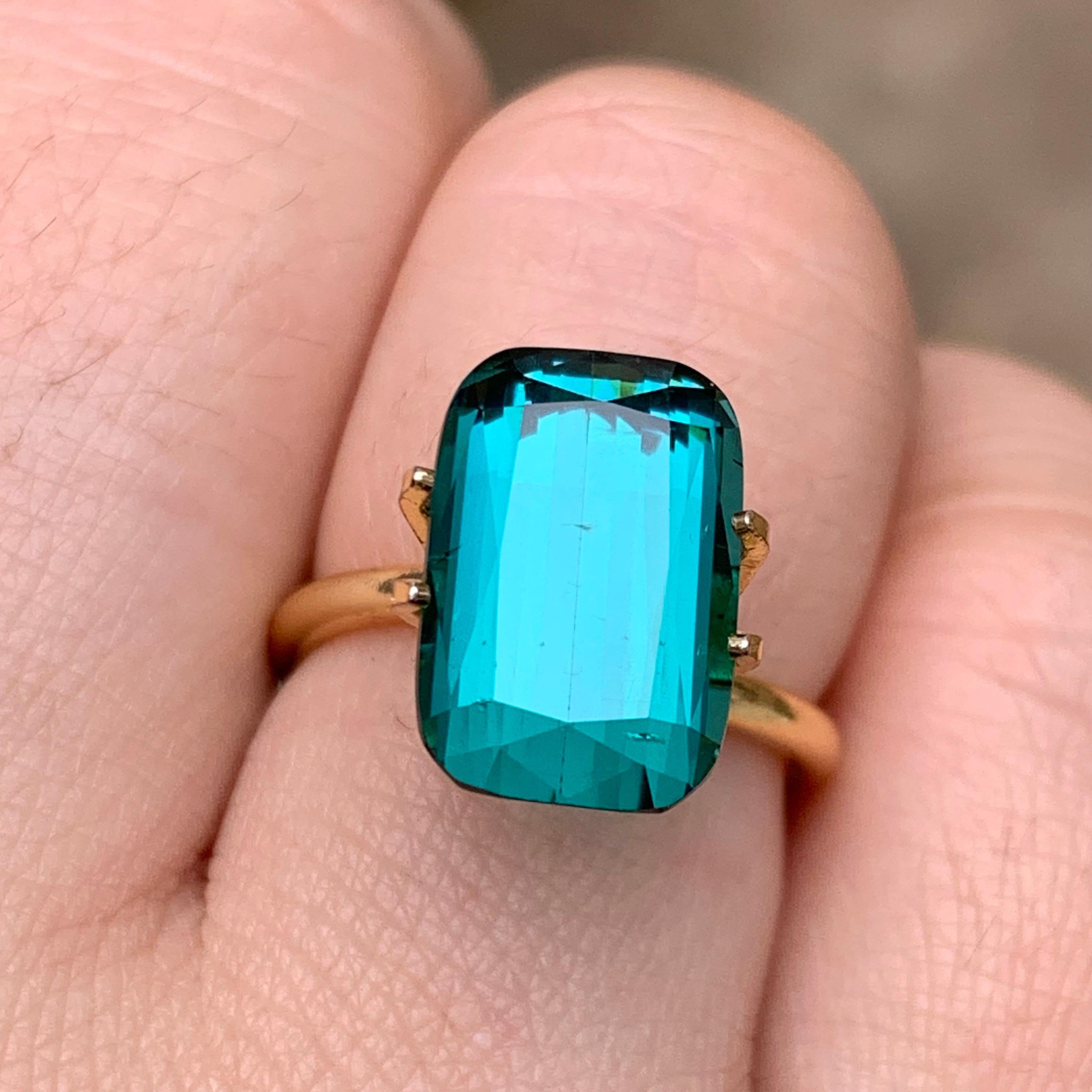 Anello con tormalina naturale blu indaco Lagoon Gemma sfusa da 6,70 carati taglio cuscino in vendita 1