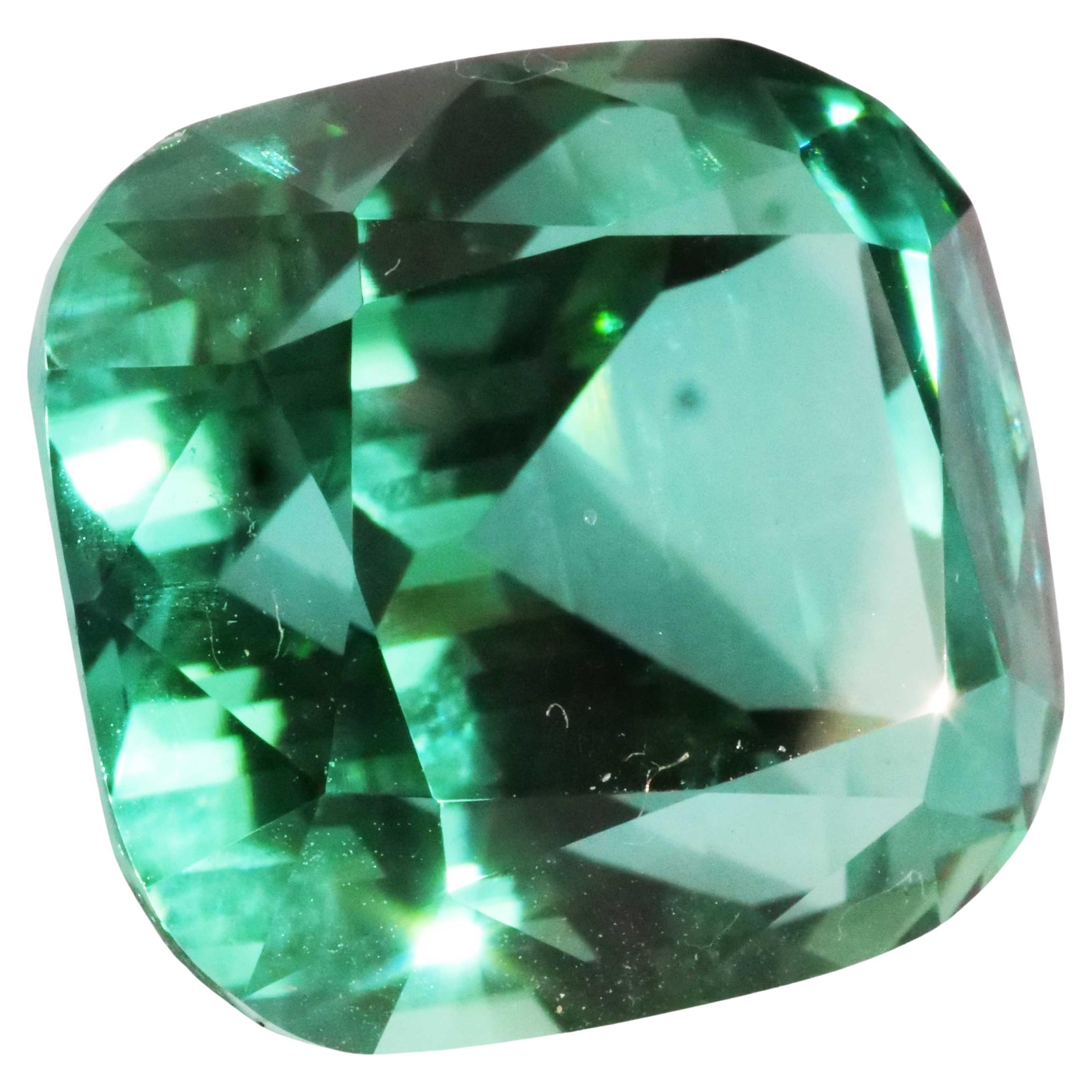 Modern Lagoon Tourmaline AAA+ 33 ct Afghanistan / Kunar 98% pure Investment Gem DDI cer For Sale