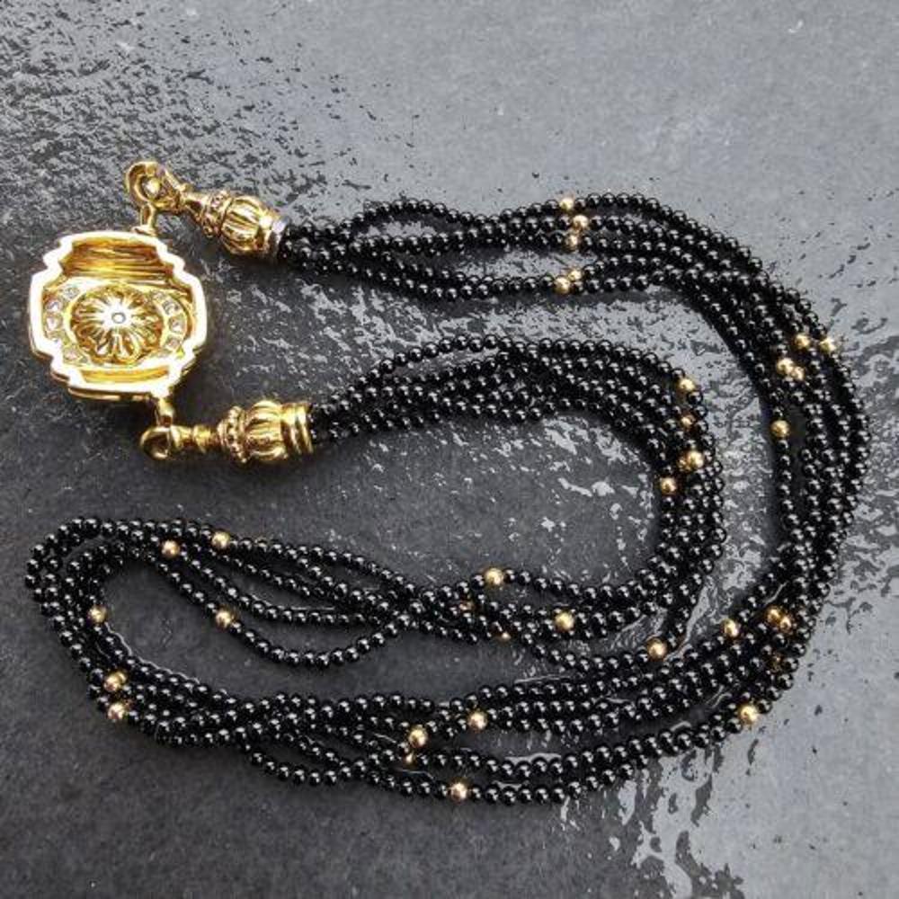 Lagos Caviar Collana in oro 18 carati con perline di onice e diamanti rimovibili Raro In condizioni buone in vendita a Northbrook, IL