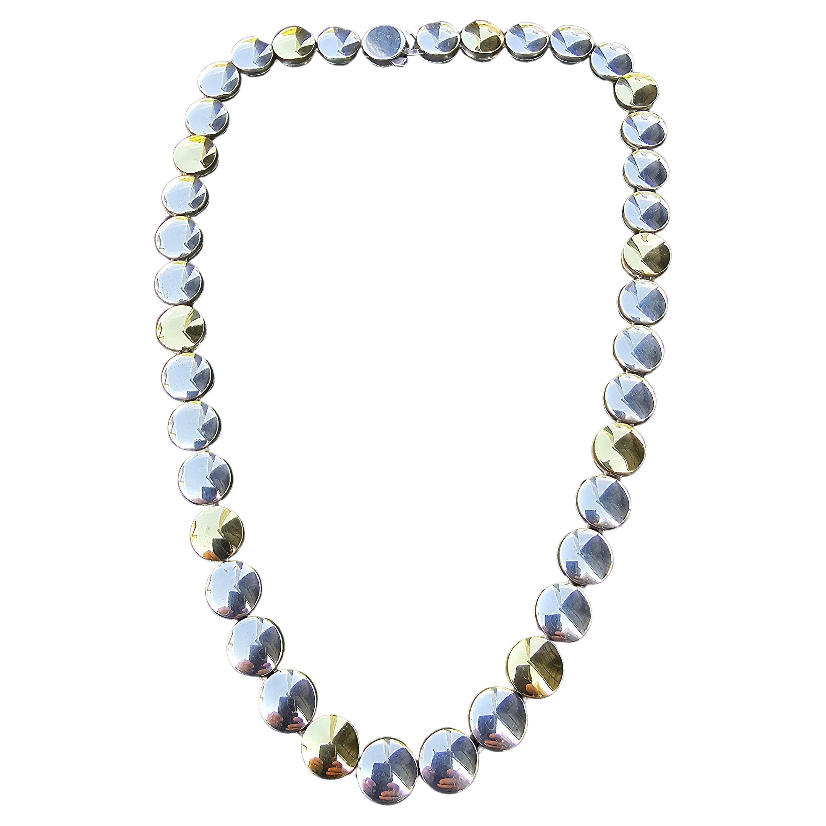 Lagos Caviar, collana a dischi in oro 18k e argento, 17,5" 74,8g in vendita
