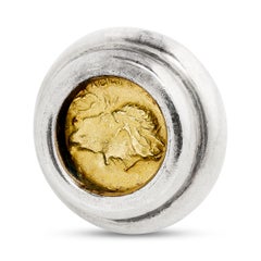 Lagos Kaviar Silber und 18 Karat Gelbgold Münzohrringe mit Lünettenfassung