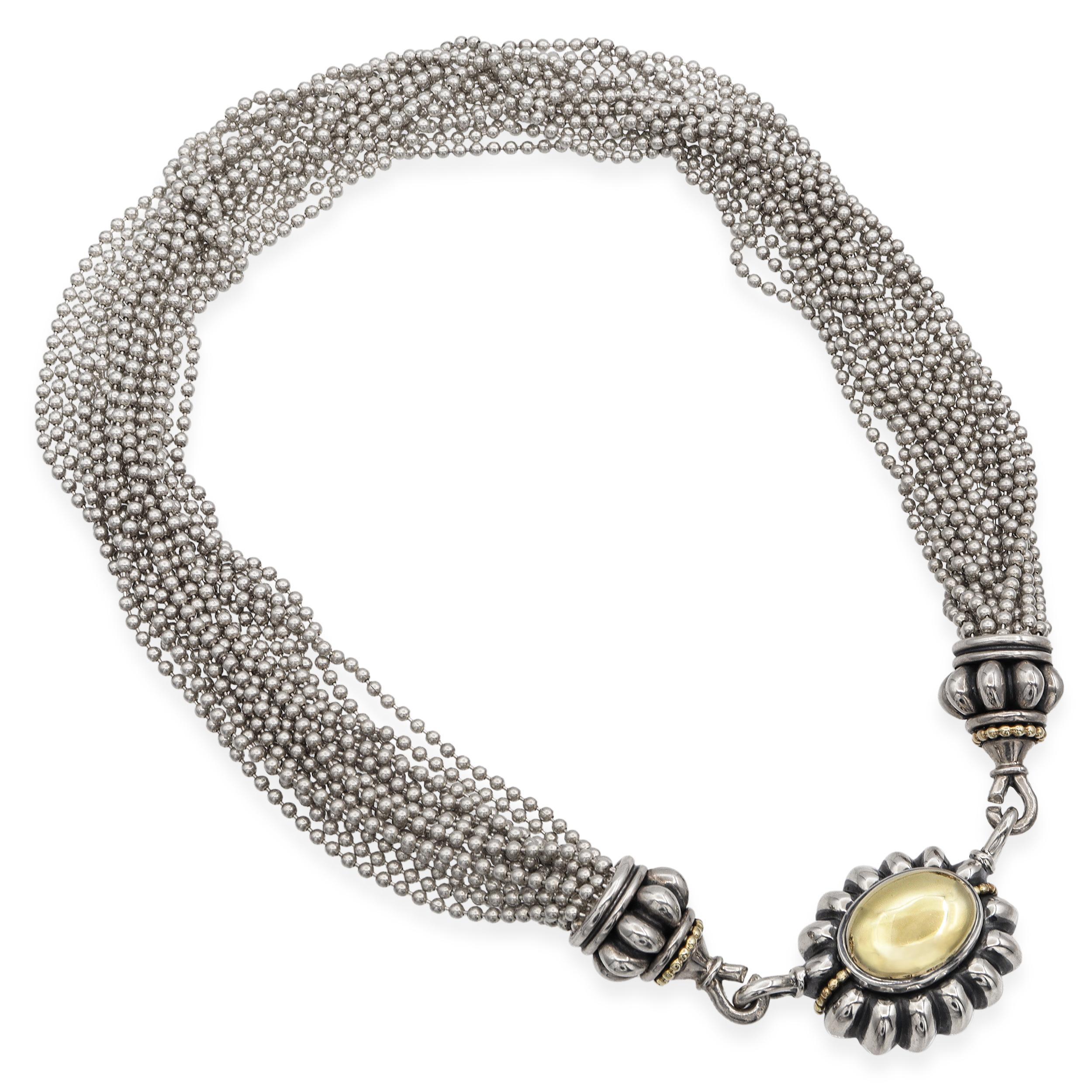 Questa splendida collana Lagos Caviar sfoggia l'iconico design in argento con perline del marchio abbinato a lussuosi accenti in oro giallo 18 carati. Il pezzo presenta fili multipli di perline in argento sterling finemente strutturate, che creano