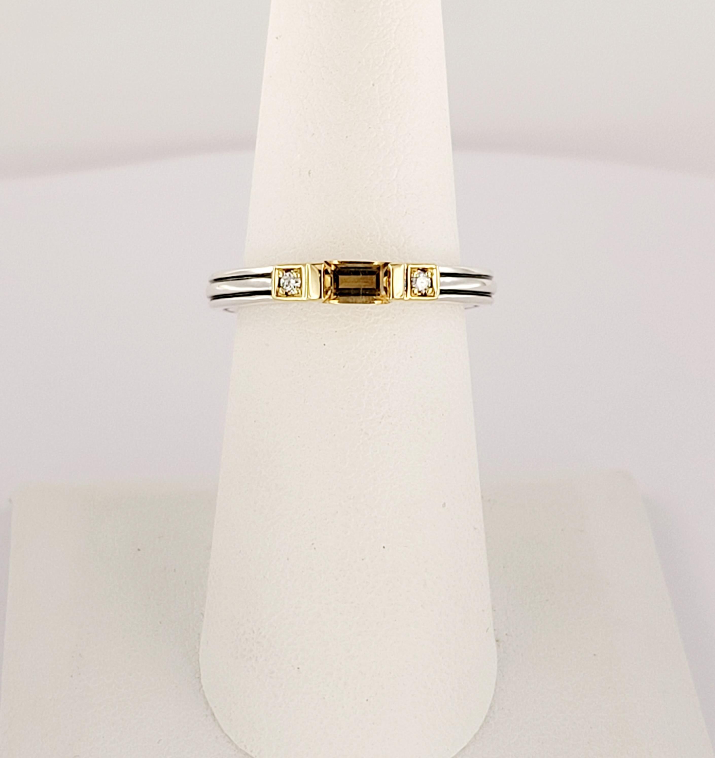 BRAND  LAGOS  
Sterling Silver & 18K Yellow Gold 
Ring Size 6.75
Band width 2.6
Ring Weight 4gr 
Gender Women
Mint Condition, Like New