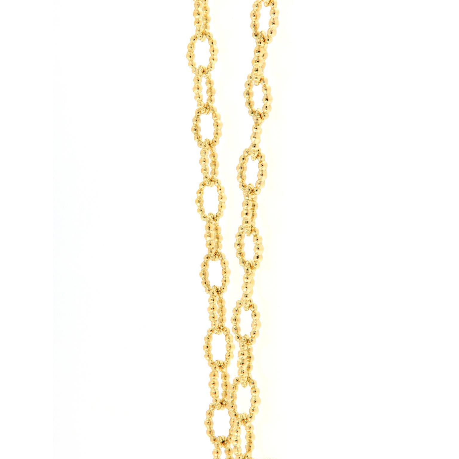 Lagos’s signature link necklace from the Caviar Collection is crafted in 18k yellow gold. This 32-inch necklace easily adjusts to various lengths. Finished with a signature lobster clasp. Weighs 37.8 grams.
Marked Lagos.