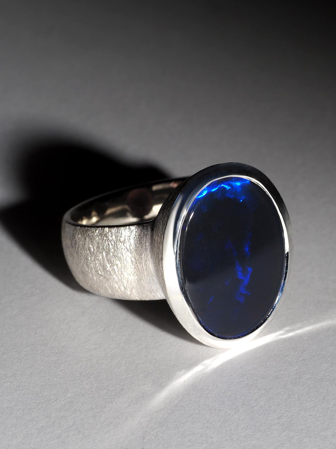Lagre Blau Schwarz Opal Silber Ring 10 Karat Geschenk natürlichen Opal Hochzeit Herrenring im Angebot 5