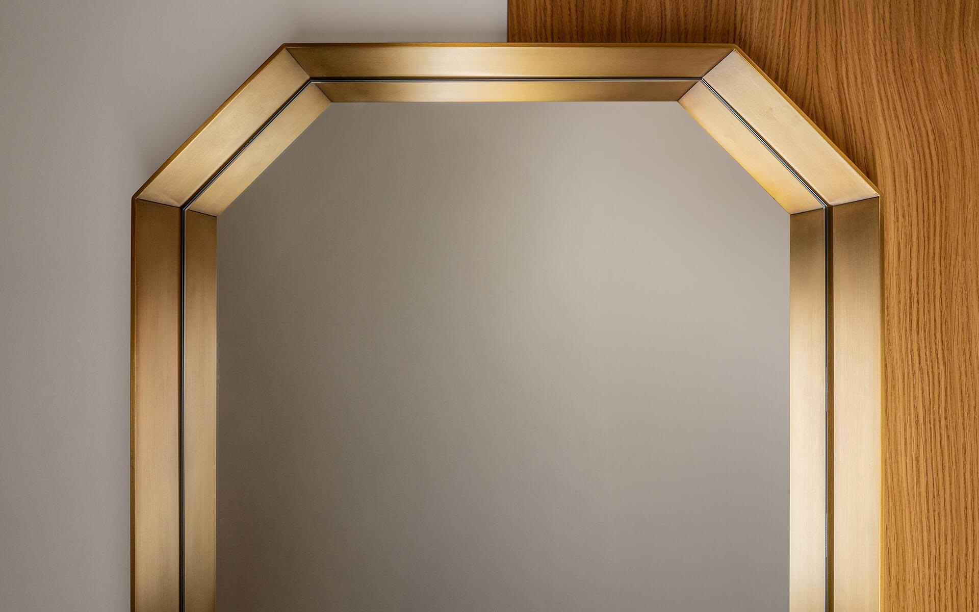 Lagu Cut Brass Plated Full Length Mirror Dressing Mirror In New Condition For Sale In İSTANBUL, TR