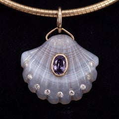 Ciondolo in agata Laguna con spinello, diamanti e oro 14k