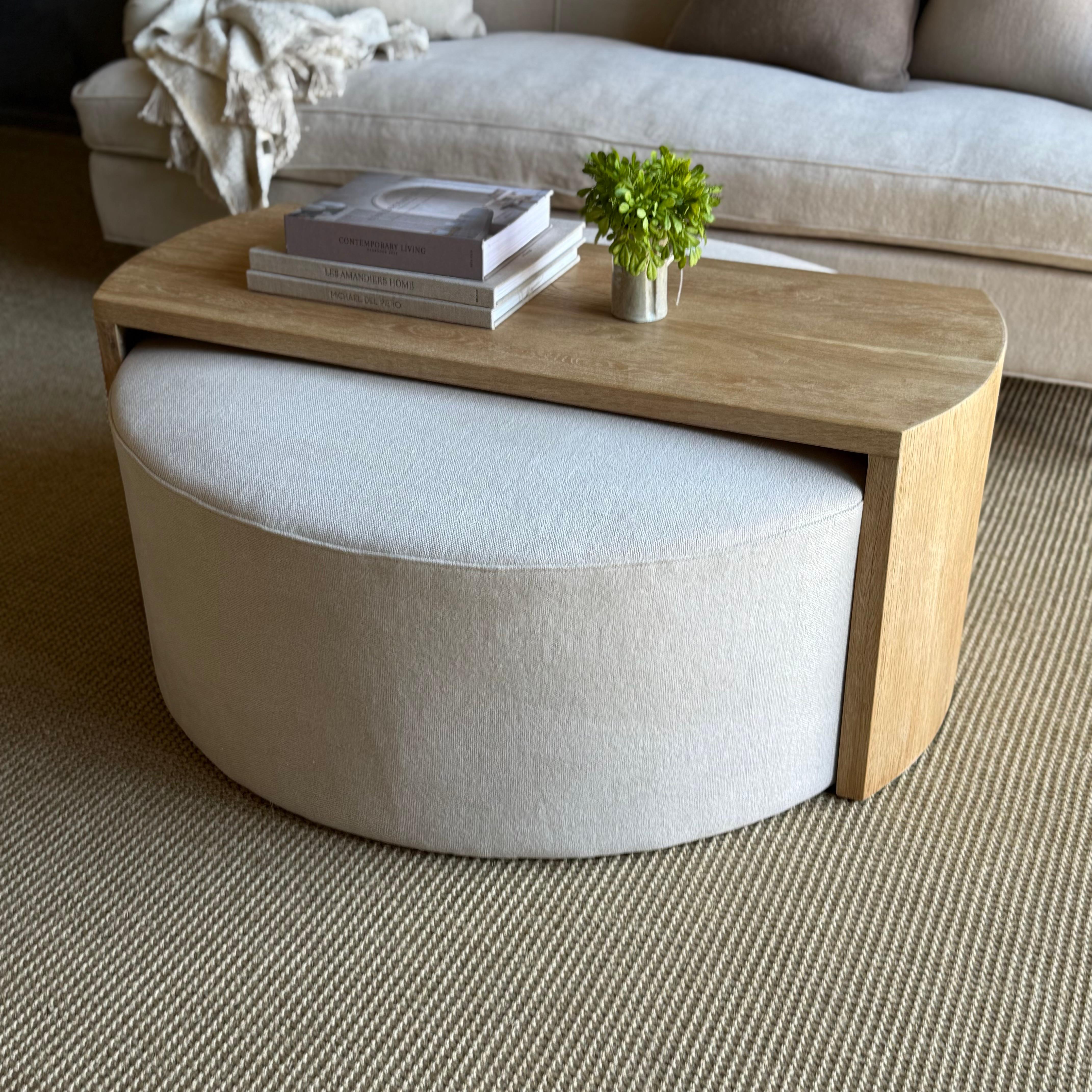 Ottomana rotonda Laguna con tavolo a cascata in Oak Oak bianco in vendita 5