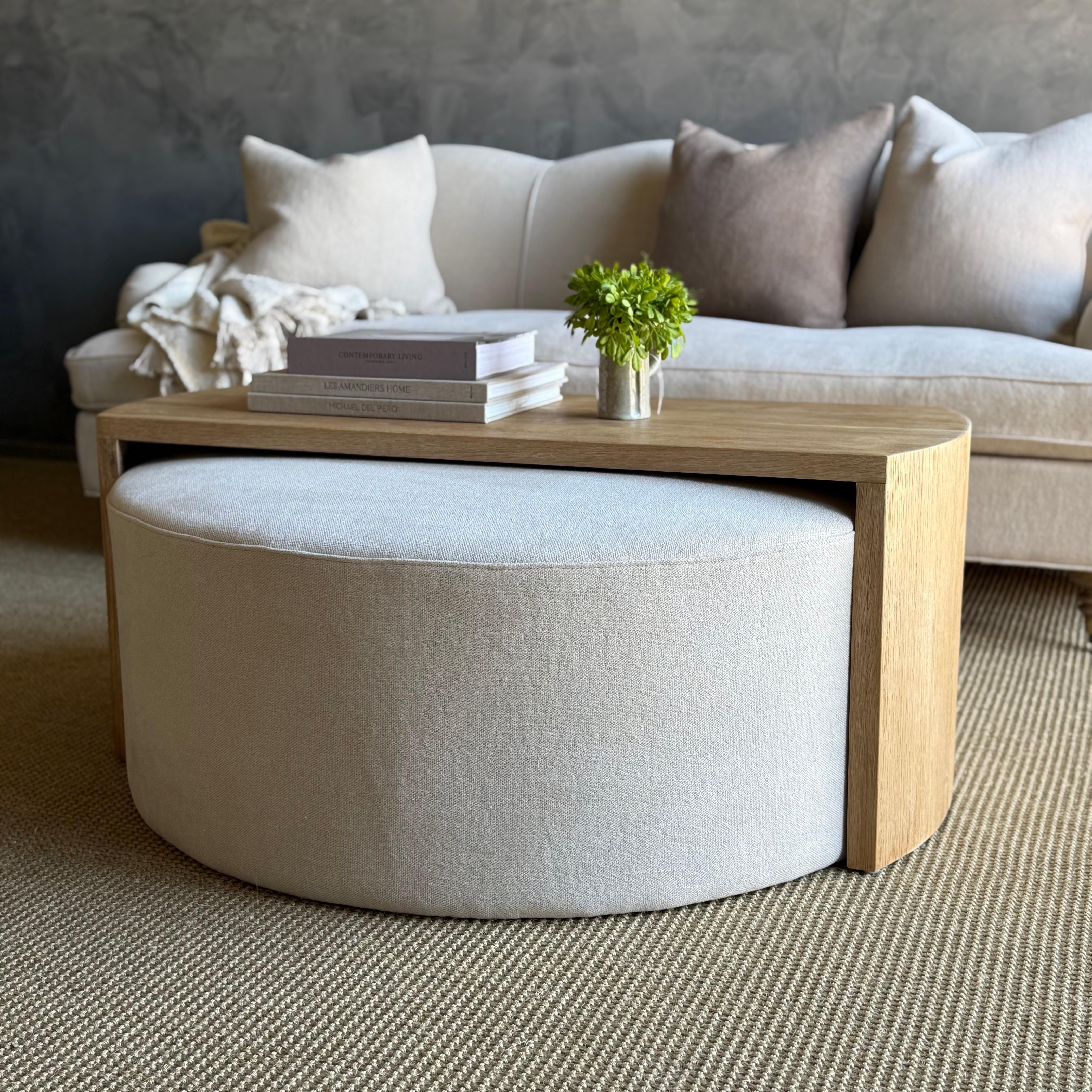 Ottomana rotonda Laguna con tavolo a cascata in Oak Oak bianco in vendita 4