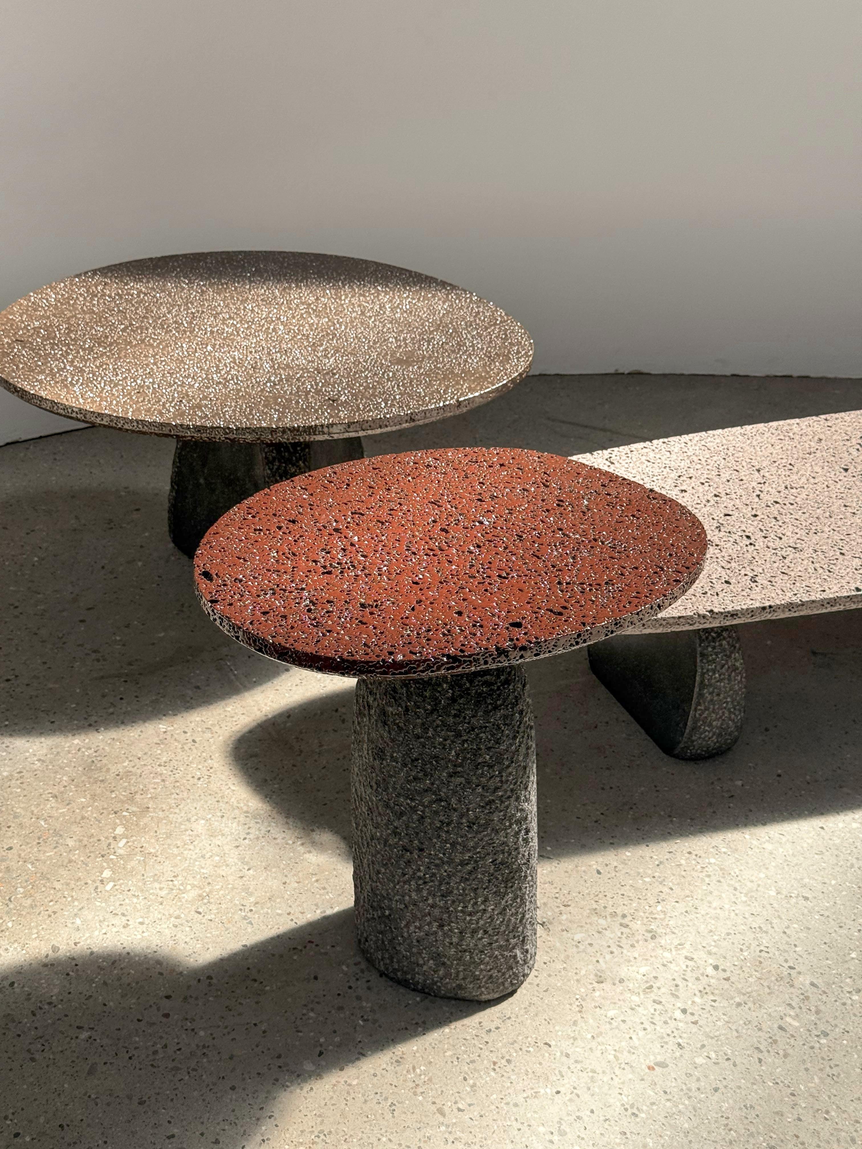 Mesa auxiliar Lahar Contemporáneo en venta