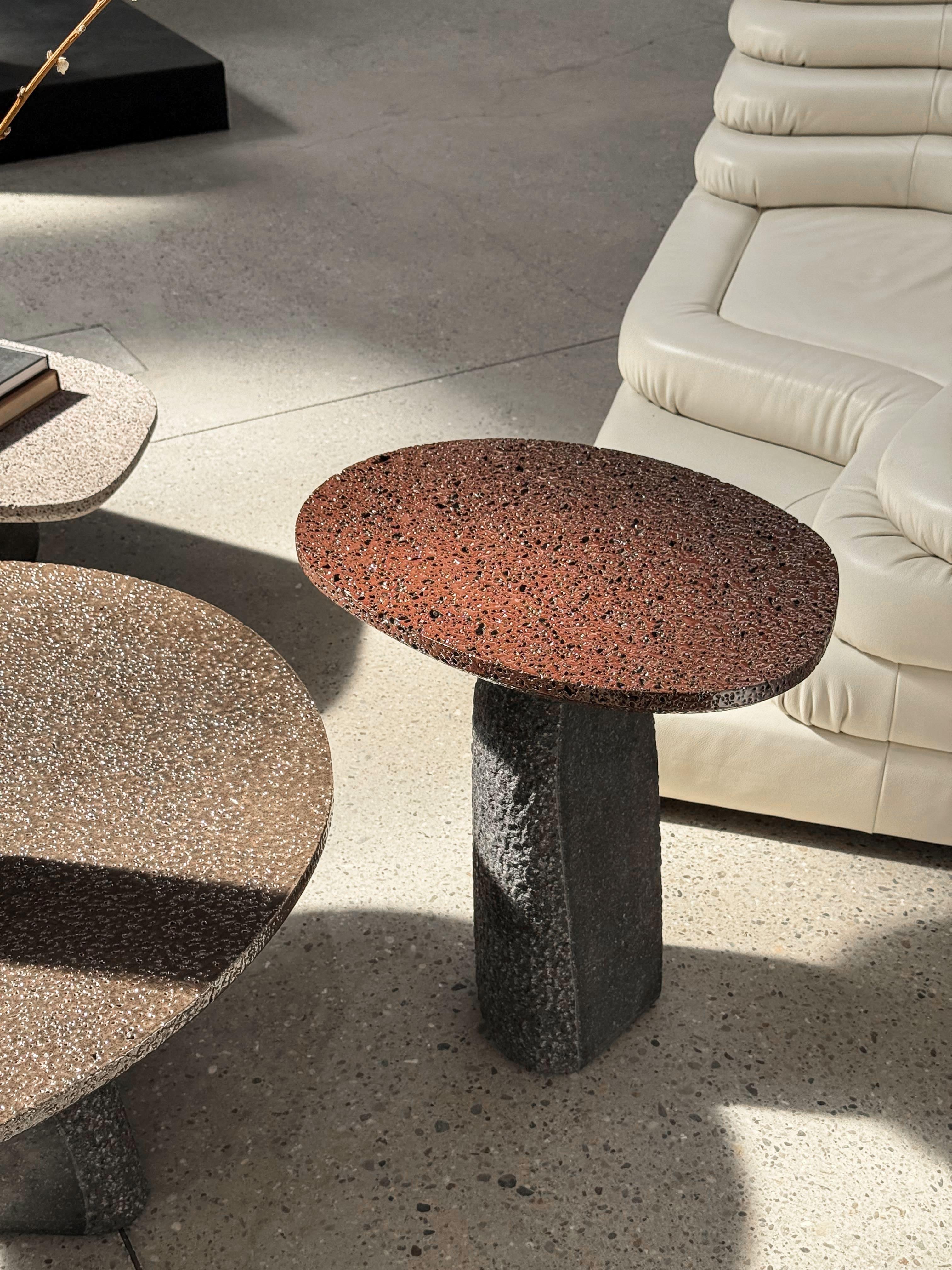 Mesa Lahar Mediana Piedra en venta