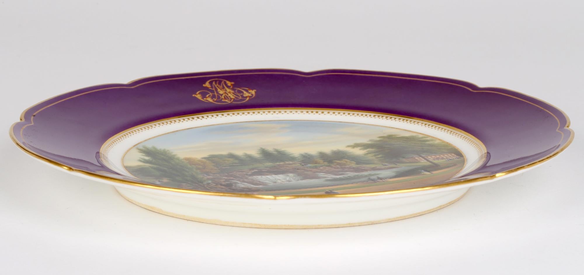 Fin du XIXe siècle Assiette de cabinet peinte à la main, Lahoche et Pannier, Palais Royal Paris, France en vente
