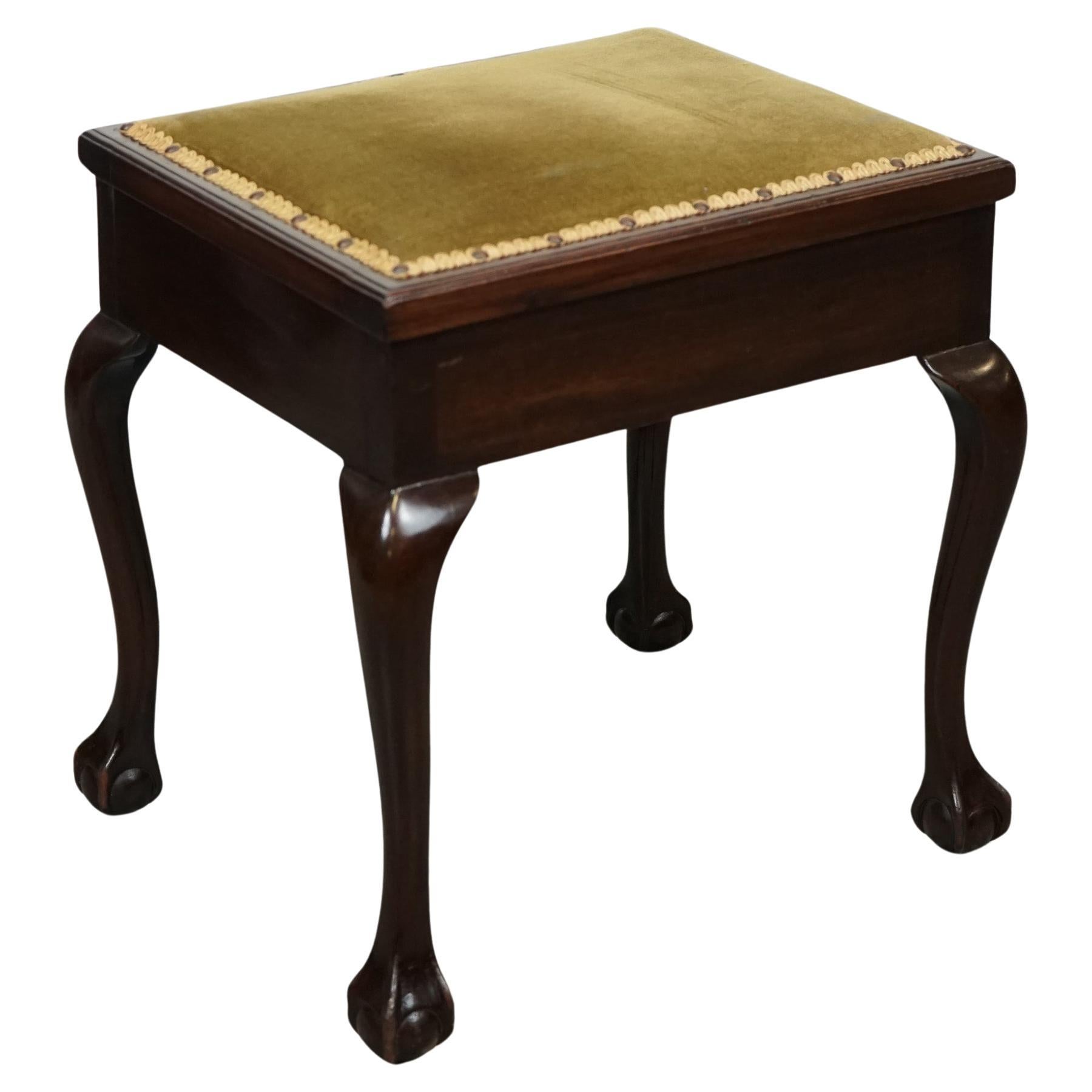 LAiDLER ROBSONS PIANO STOOL MIT STORAGE ON CLAW & BALL FEET